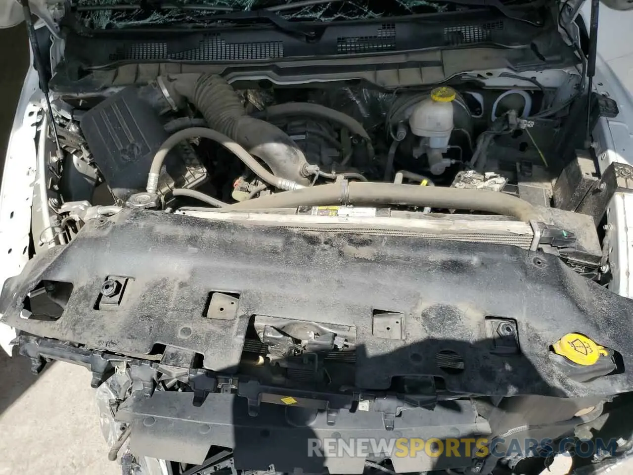 11 fotografías del automóvil dañado 3C6RR6KT8LG181167 RAM 1500 2020