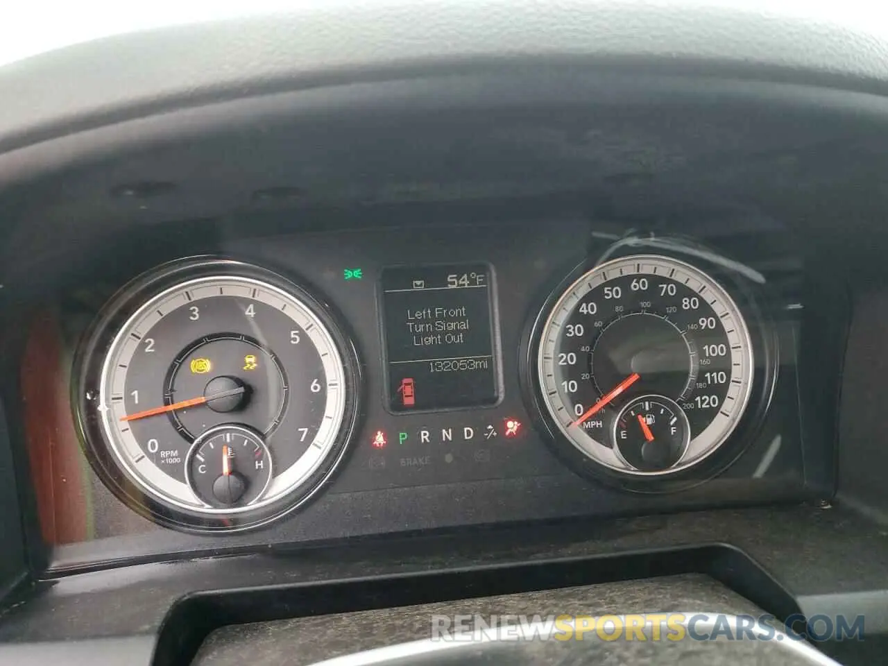 9 fotografías del automóvil dañado 3C6RR7KG6LG134244 RAM 1500 2020
