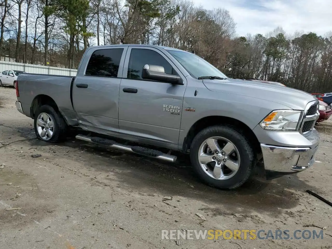 4 fotografías del automóvil dañado 3C6RR7KT4LG290716 RAM 1500 2020