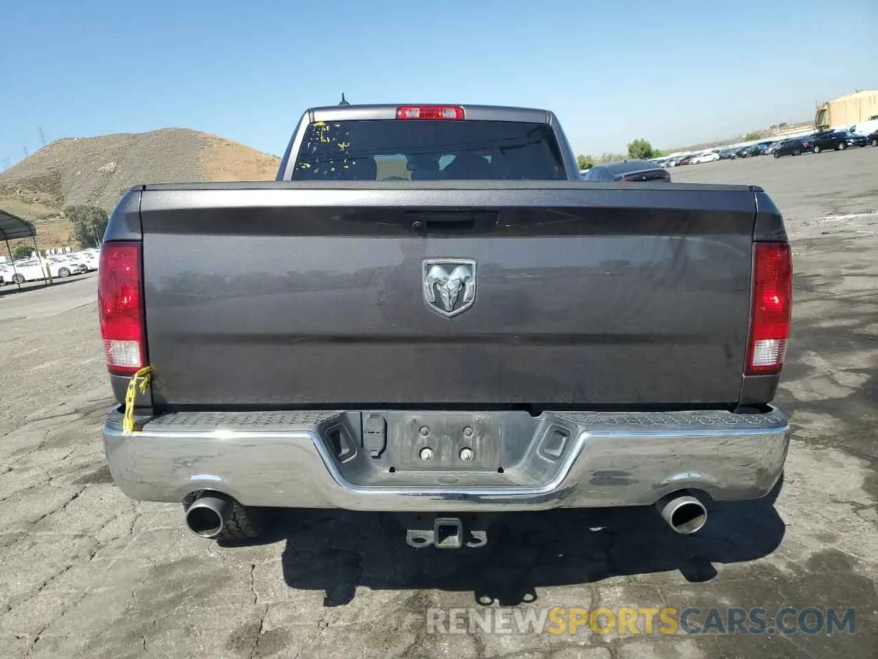 6 fotografías del automóvil dañado 1C6RR6FTXMS572454 RAM 1500 2021