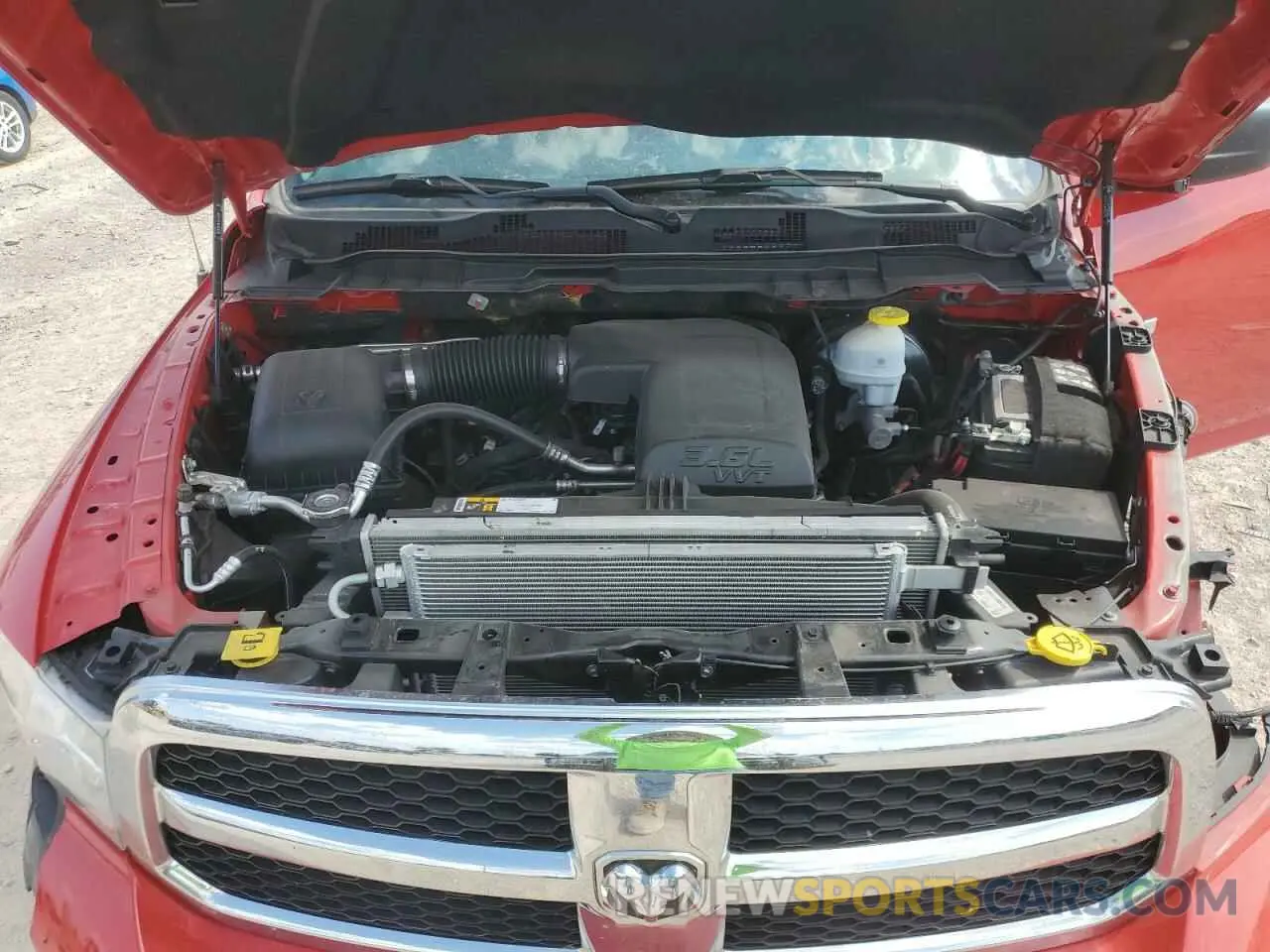 11 fotografías del automóvil dañado 1C6RR6LG8MS540495 RAM 1500 2021