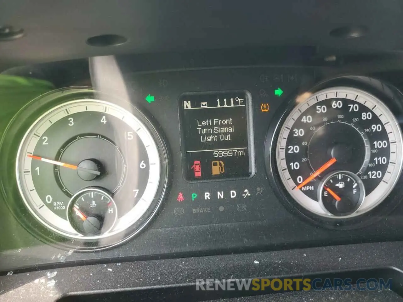 9 fotografías del automóvil dañado 1C6RR6LG8MS540495 RAM 1500 2021