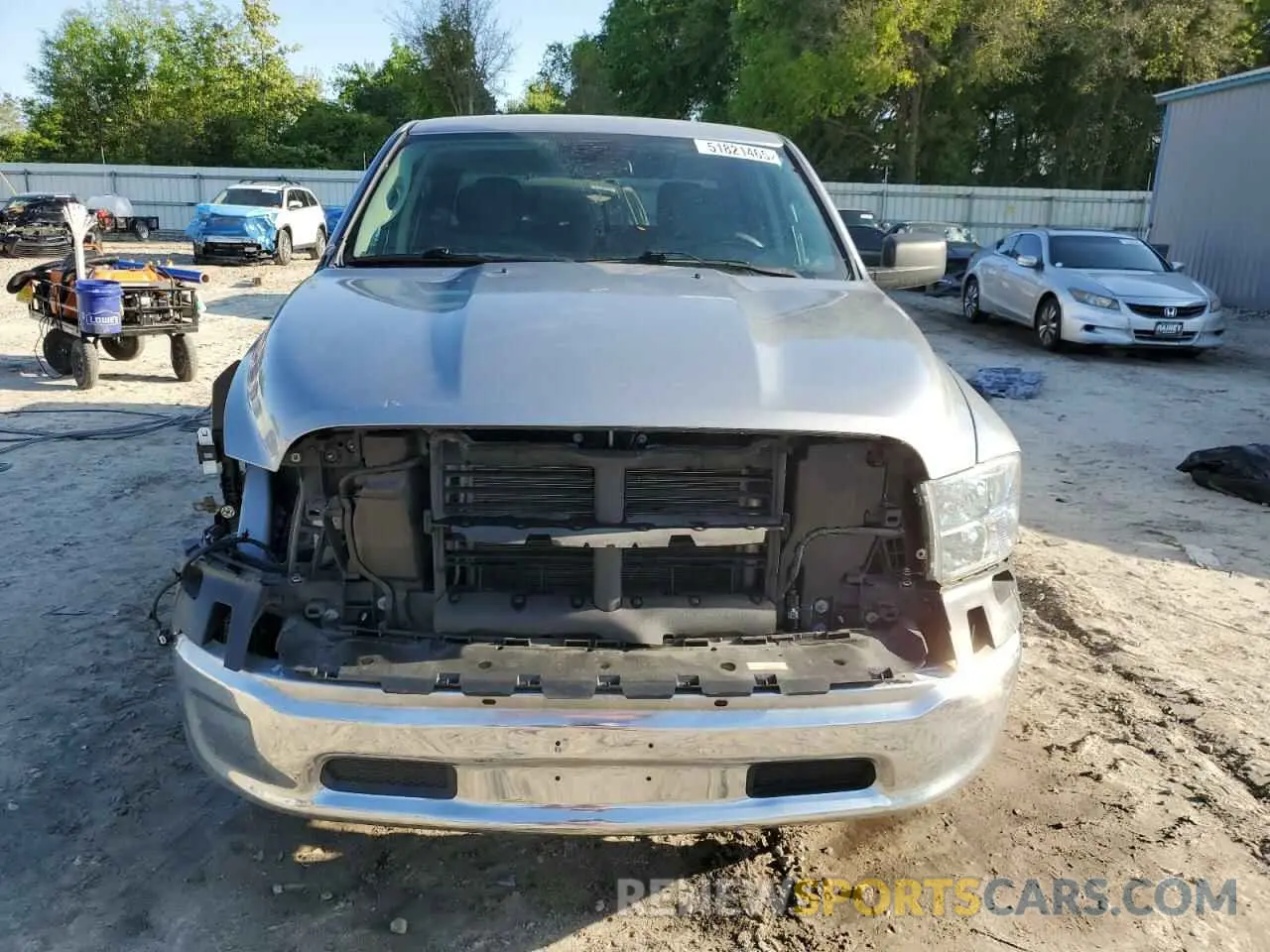 5 fotografías del automóvil dañado 1C6RR6LGXMS531748 RAM 1500 2021