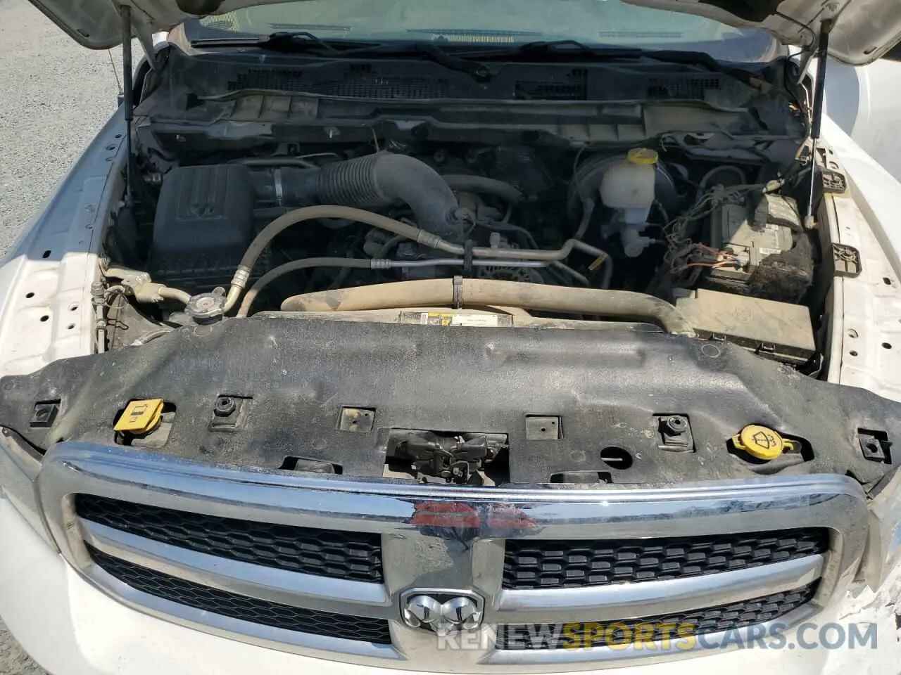 11 fotografías del automóvil dañado 1C6RR7FT7MS505378 RAM 1500 2021