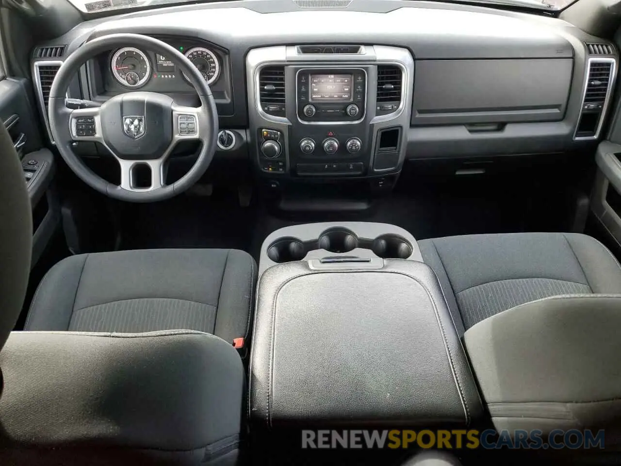 8 fotografías del automóvil dañado 1C6RR7GG2MS502020 RAM 1500 2021