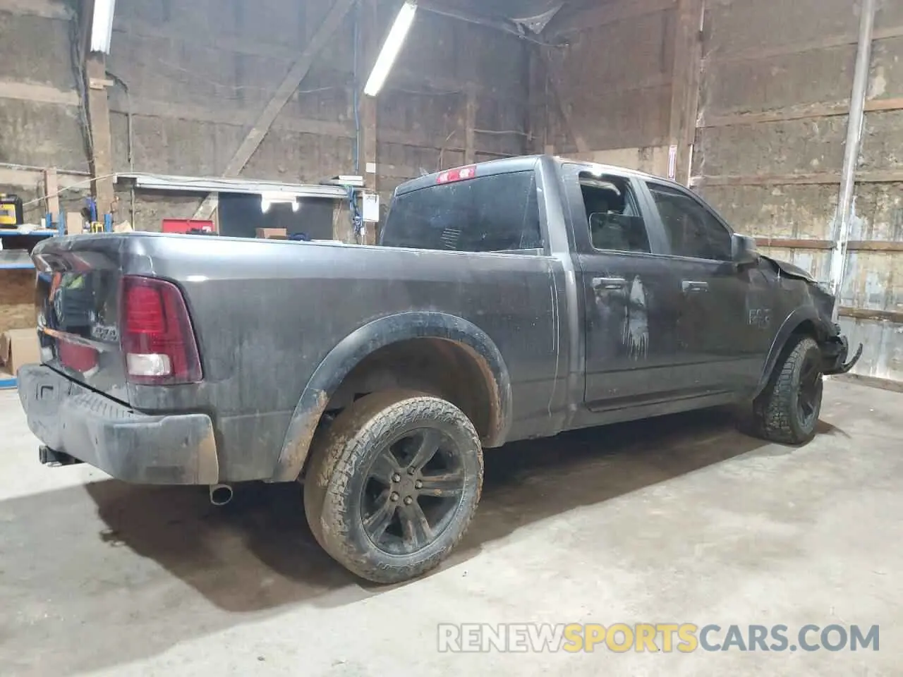 3 fotografías del automóvil dañado 1C6RR7GG2MS583892 RAM 1500 2021