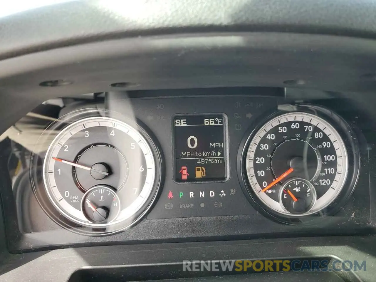 9 fotografías del automóvil dañado 1C6RR7GG9MS544555 RAM 1500 2021