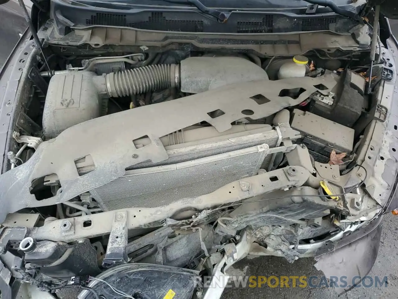 11 fotografías del automóvil dañado 1C6RR7LG5MS532019 RAM 1500 2021