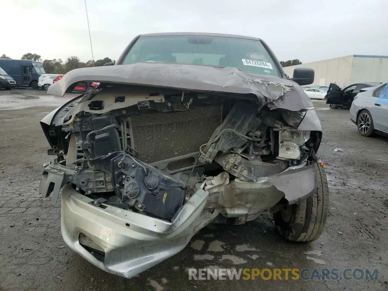 5 fotografías del automóvil dañado 1C6RR7LG5MS532019 RAM 1500 2021