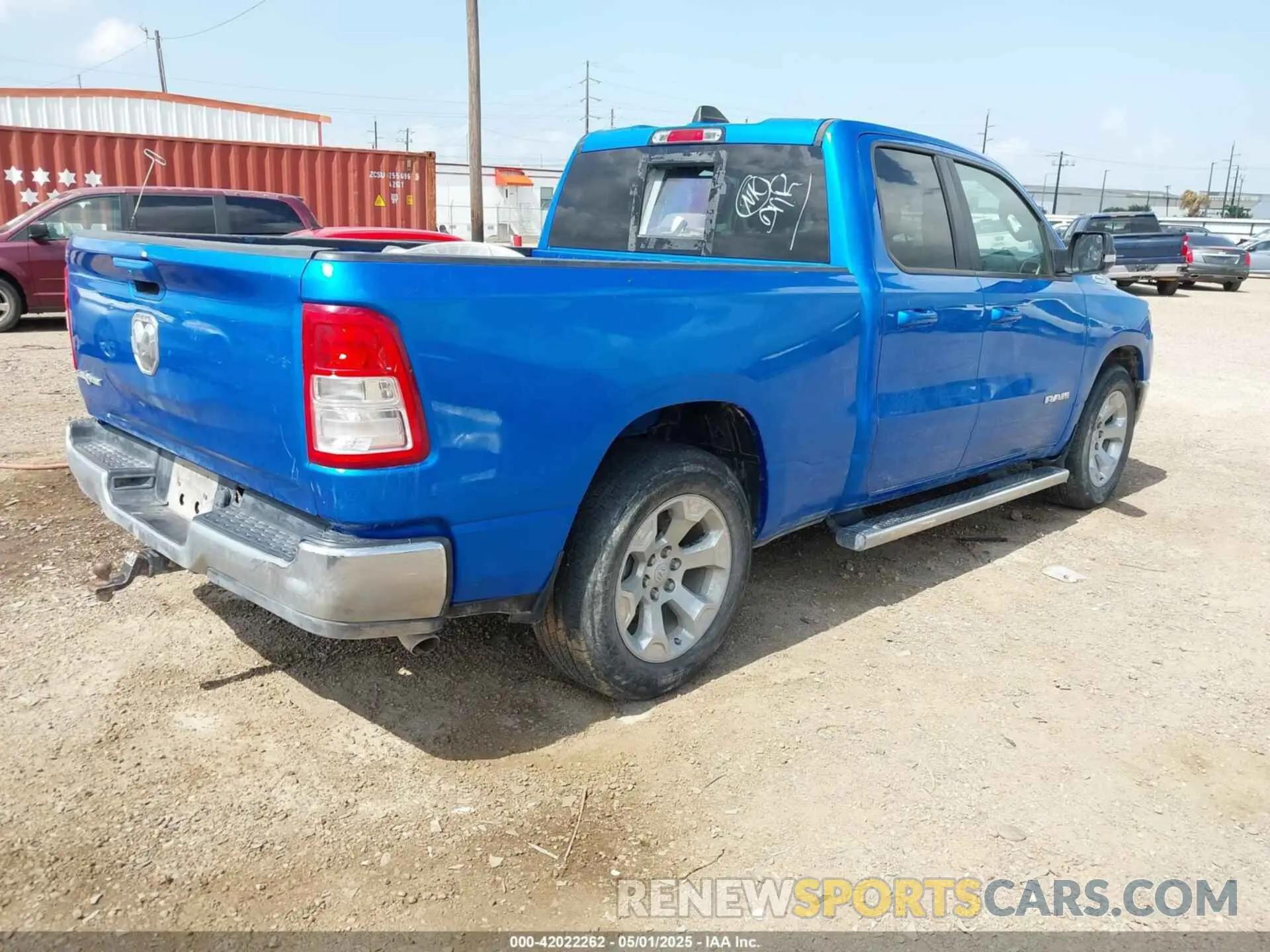 4 fotografías del automóvil dañado 1C6RREBG7MN708959 RAM 1500 2021