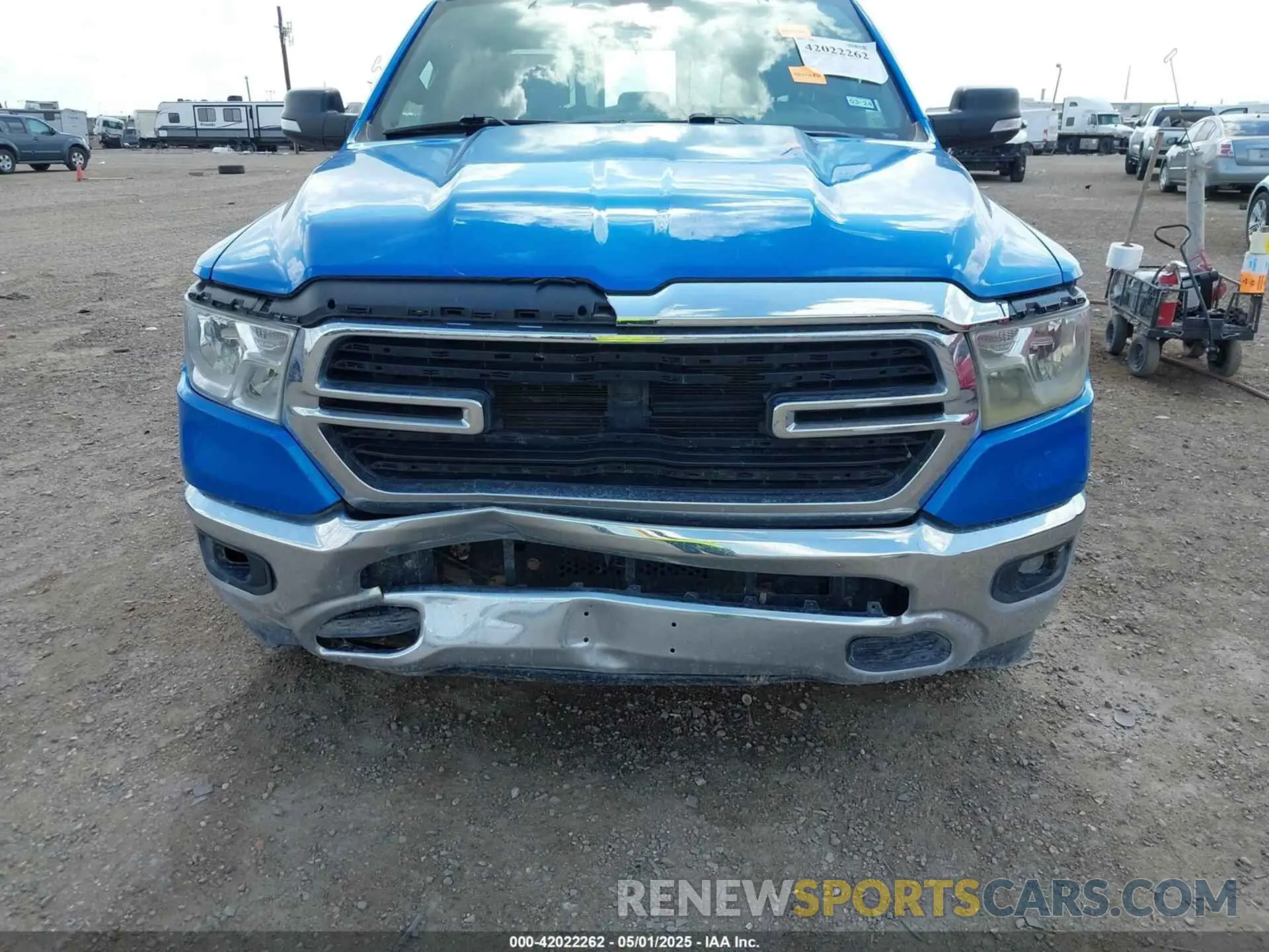 6 fotografías del automóvil dañado 1C6RREBG7MN708959 RAM 1500 2021