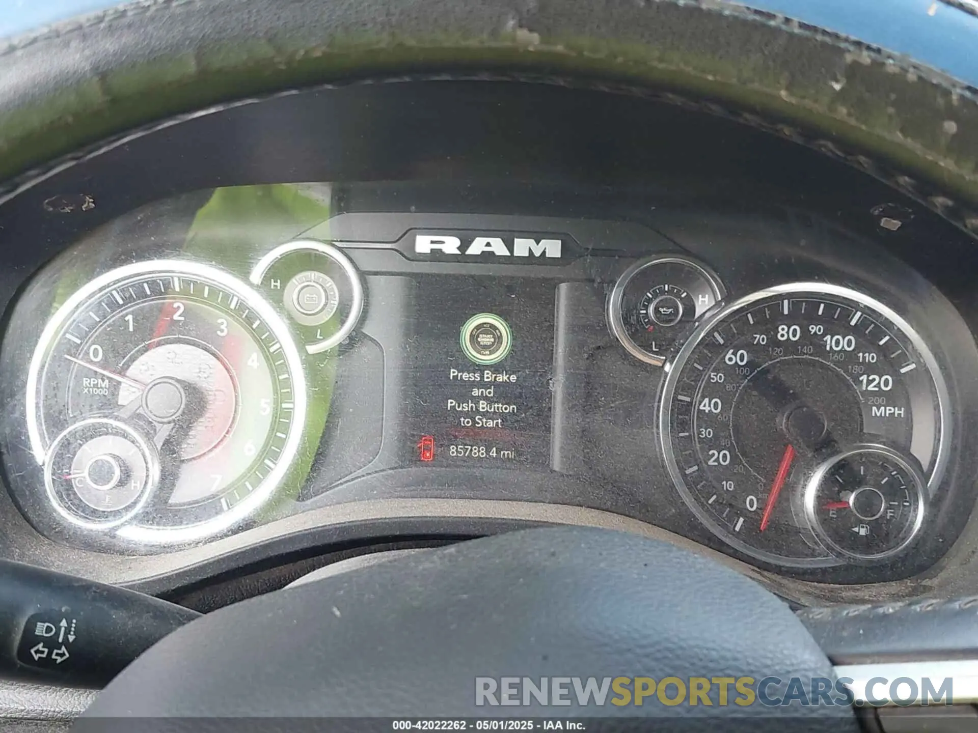7 fotografías del automóvil dañado 1C6RREBG7MN708959 RAM 1500 2021