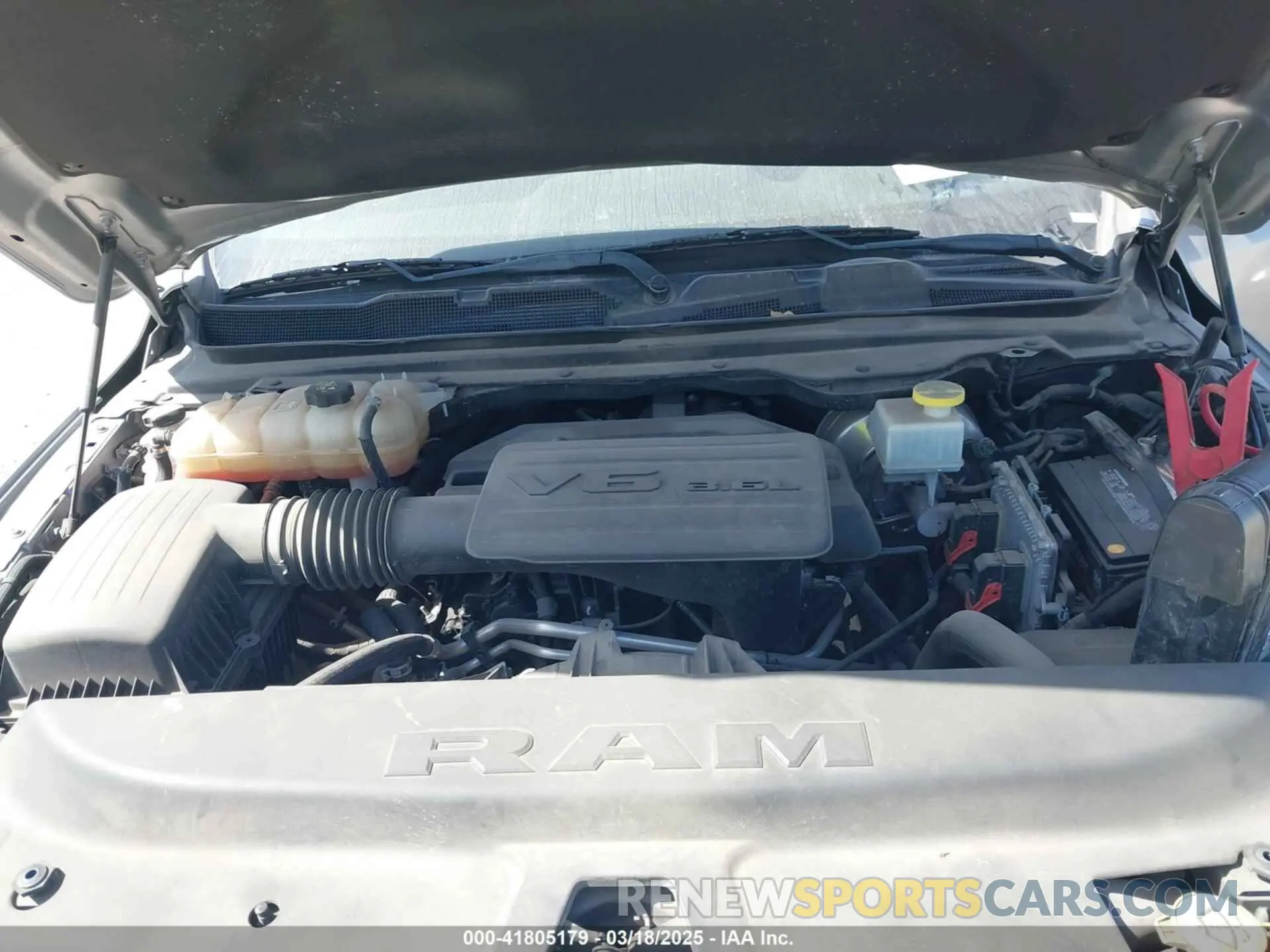 10 fotografías del automóvil dañado 1C6RREBGXMN753149 RAM 1500 2021