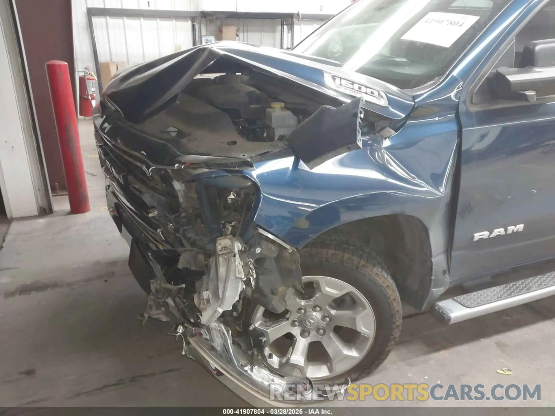 6 fotografías del automóvil dañado 1C6RREBM2MN828660 RAM 1500 2021