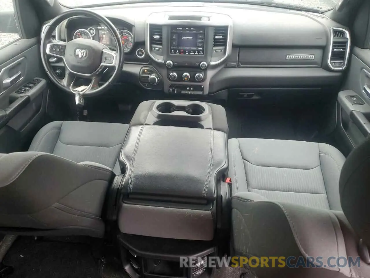 8 fotografías del automóvil dañado 1C6RREFT0MN631682 RAM 1500 2021