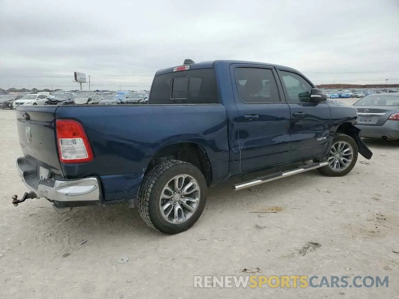 3 fotografías del automóvil dañado 1C6RREFT3MN631465 RAM 1500 2021