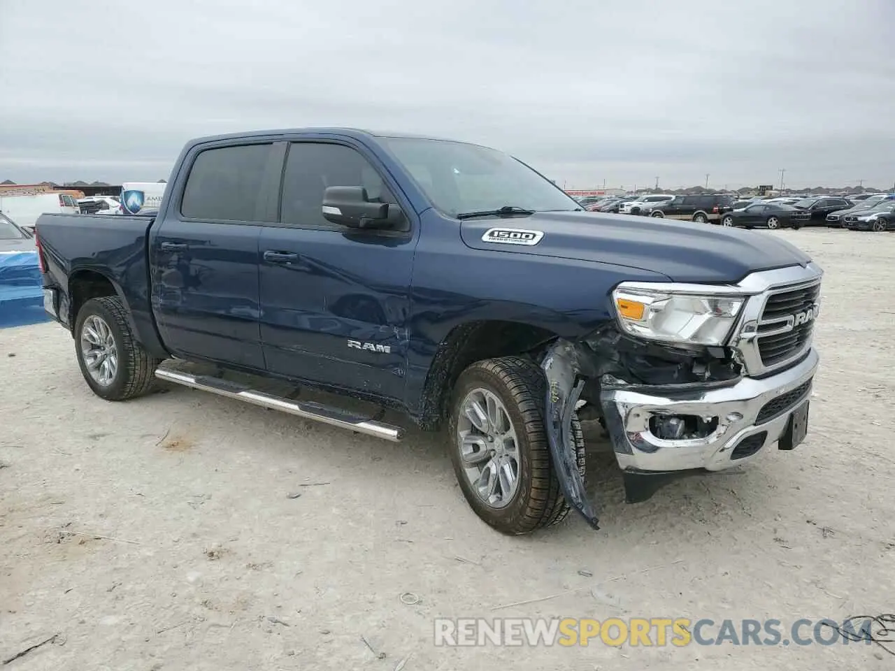 4 fotografías del automóvil dañado 1C6RREFT3MN631465 RAM 1500 2021