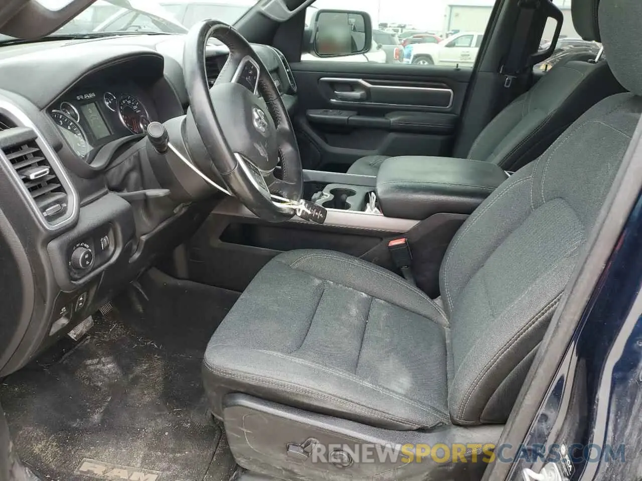 7 fotografías del automóvil dañado 1C6RREFT3MN631465 RAM 1500 2021