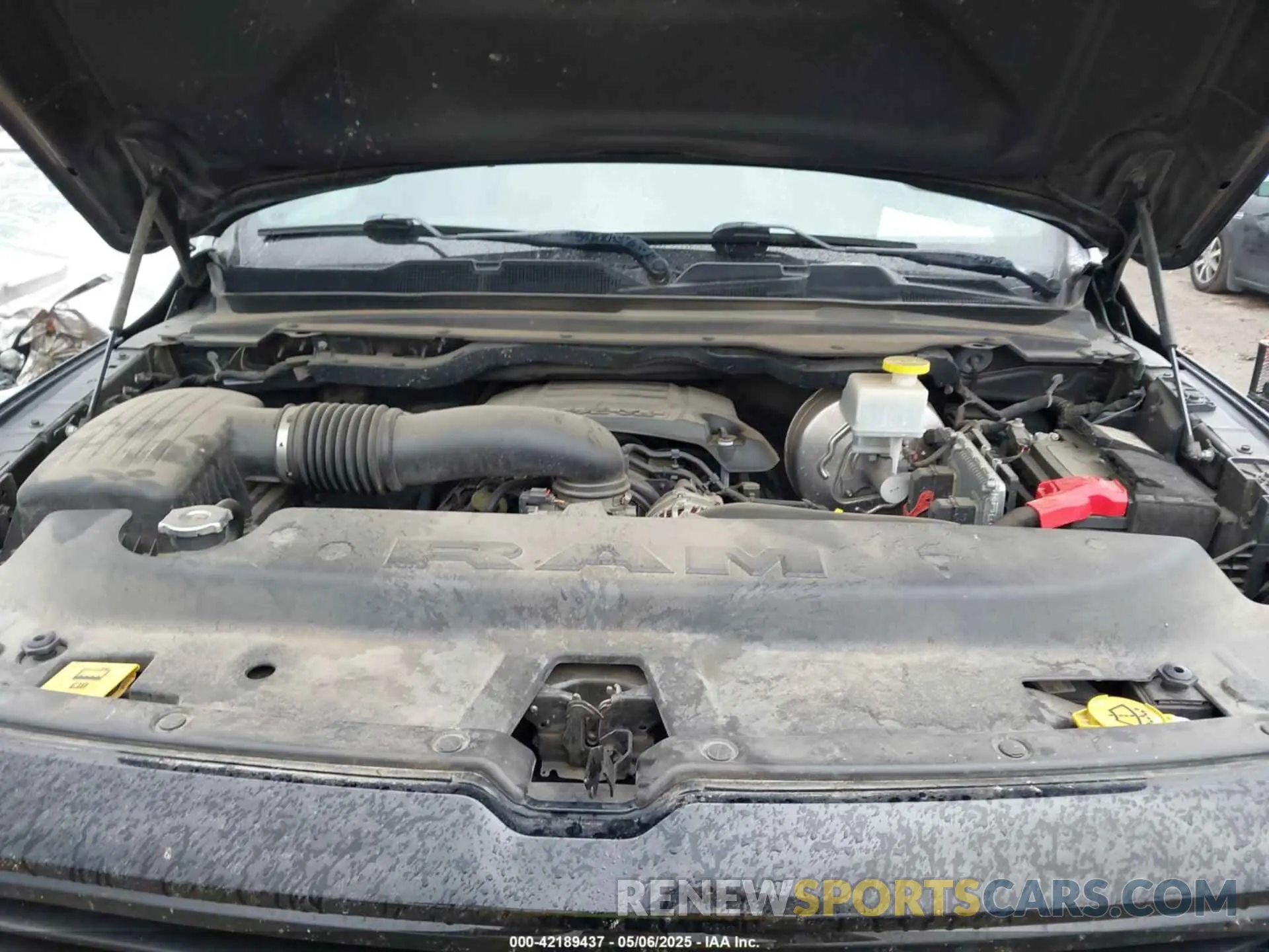 10 fotografías del automóvil dañado 1C6RREFT6MN709754 RAM 1500 2021