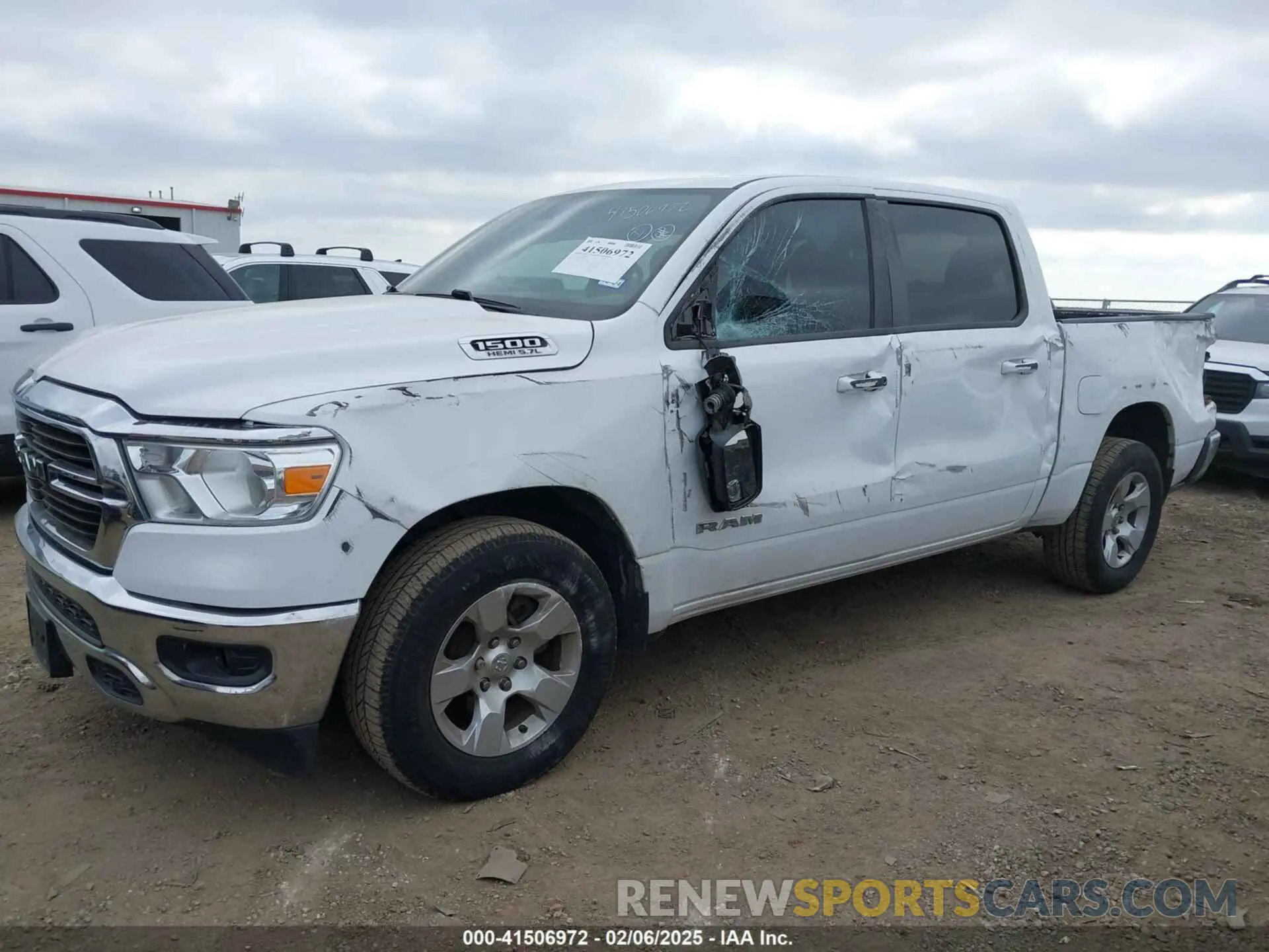 6 fotografías del automóvil dañado 1C6RREFTXMN501974 RAM 1500 2021