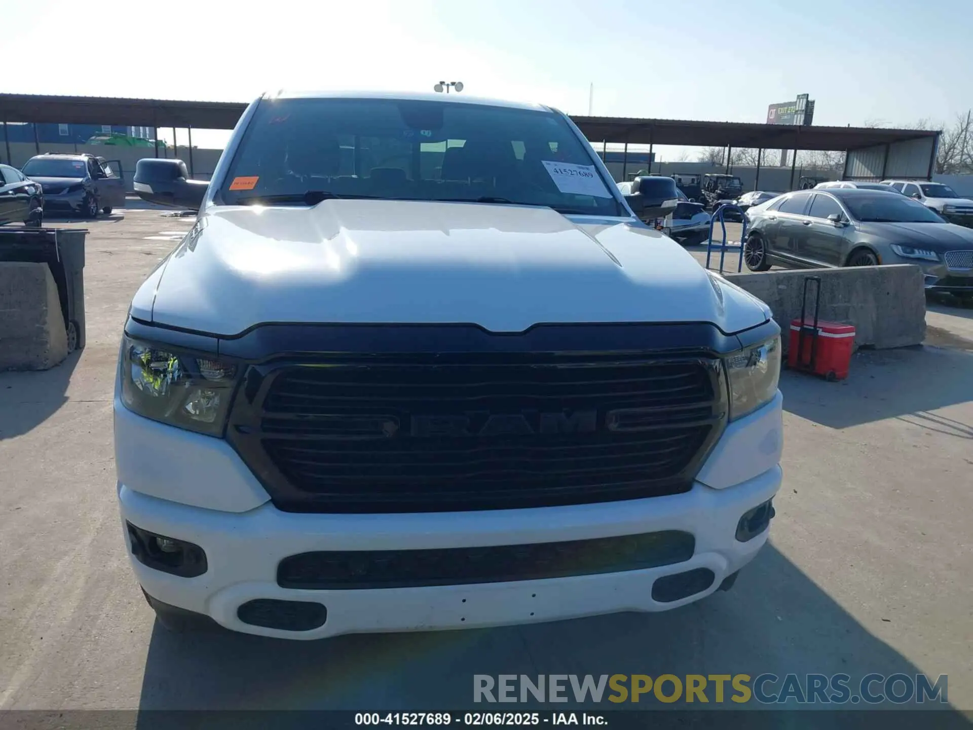 12 fotografías del automóvil dañado 1C6RREFTXMN816208 RAM 1500 2021