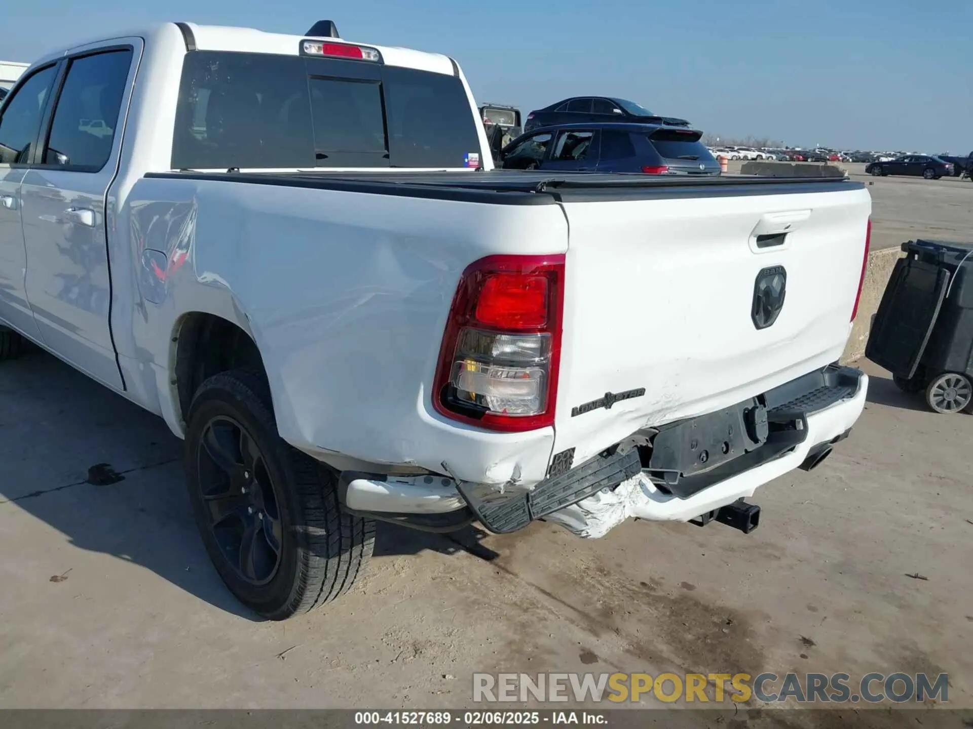 6 fotografías del automóvil dañado 1C6RREFTXMN816208 RAM 1500 2021