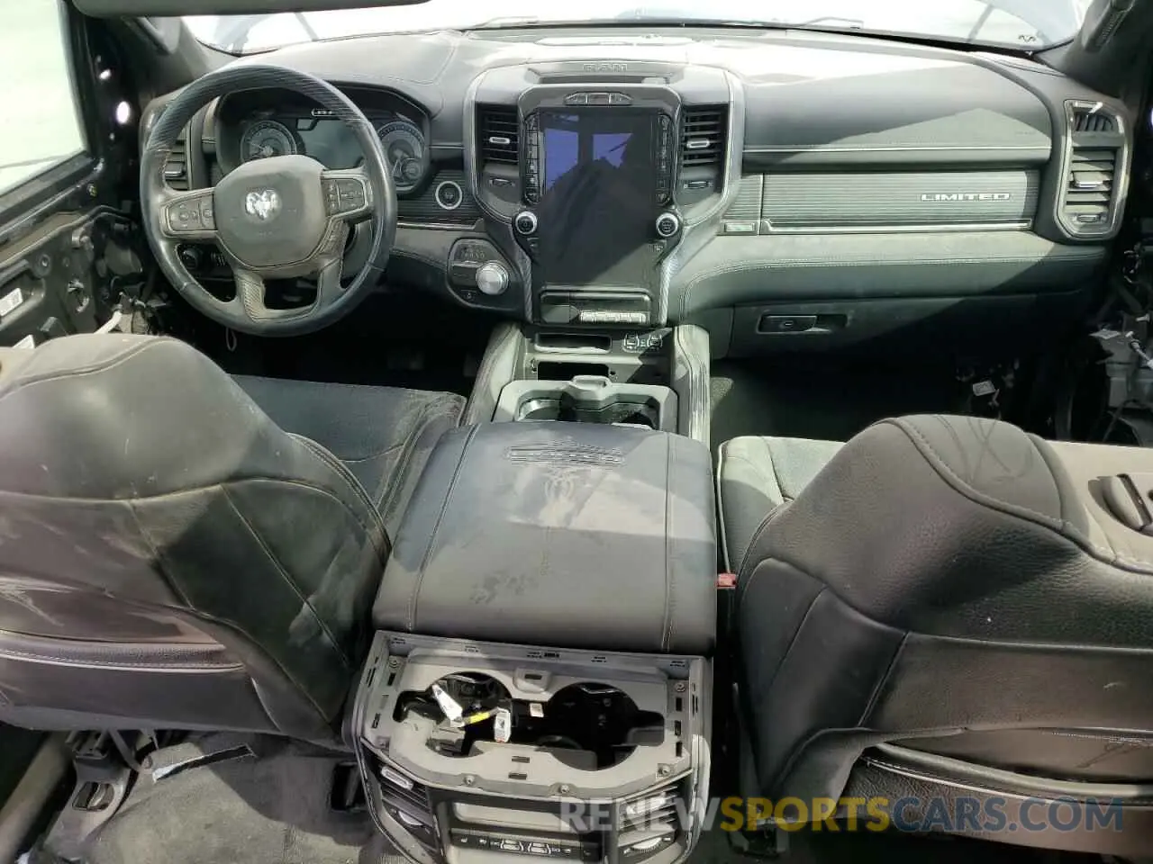 8 fotografías del automóvil dañado 1C6RREHT9MN833708 RAM 1500 2021