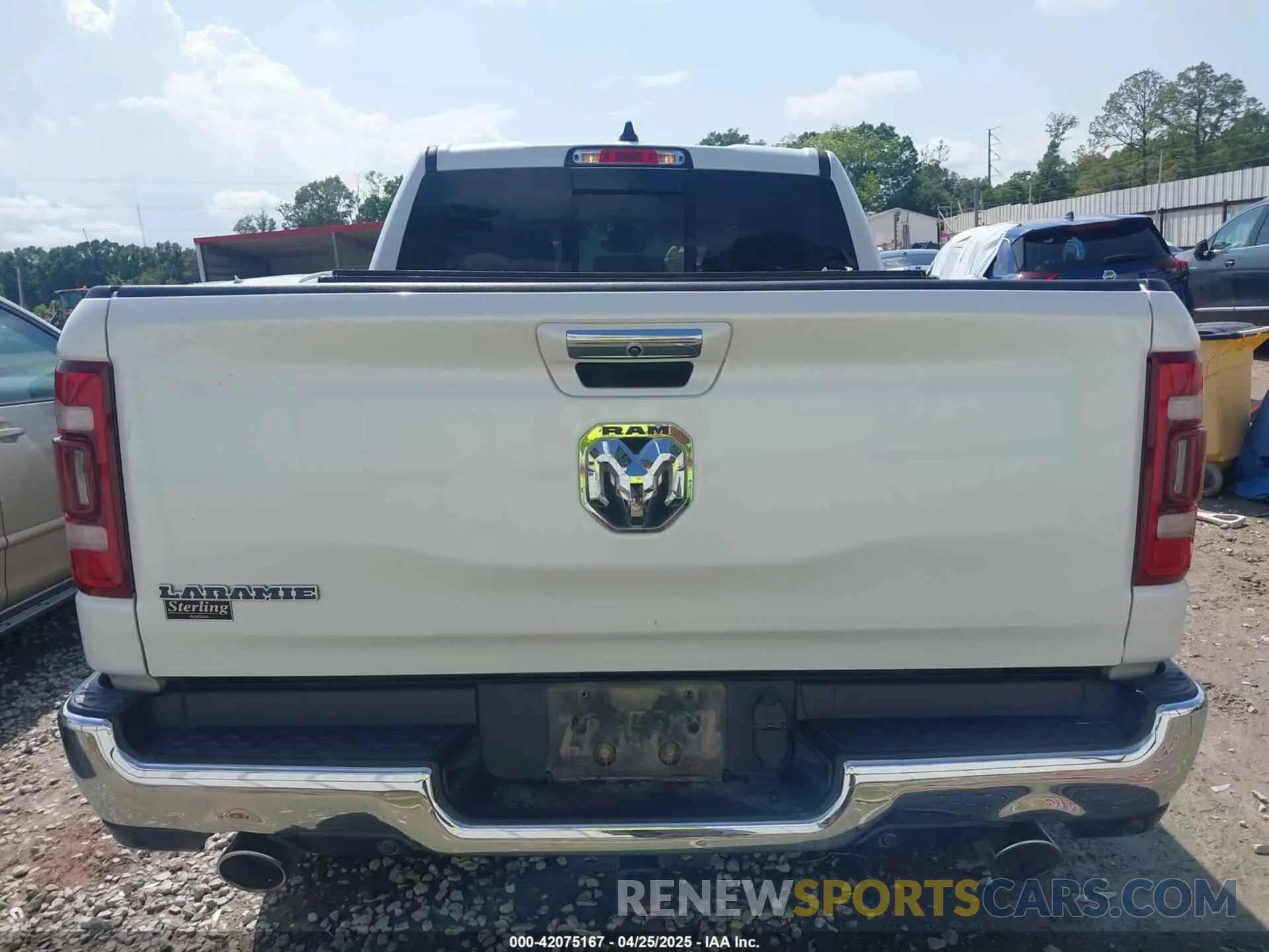 16 fotografías del automóvil dañado 1C6RREJT6MN628714 RAM 1500 2021