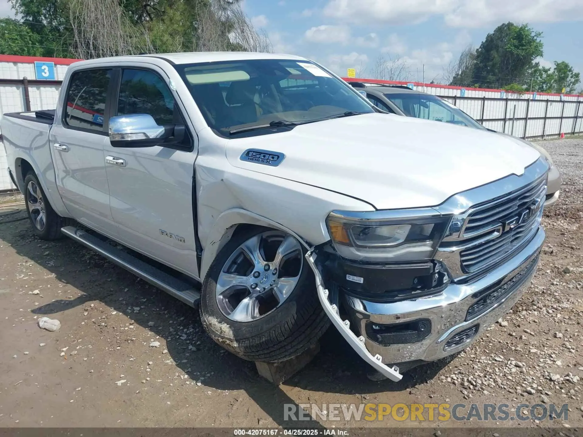 6 fotografías del automóvil dañado 1C6RREJT6MN628714 RAM 1500 2021