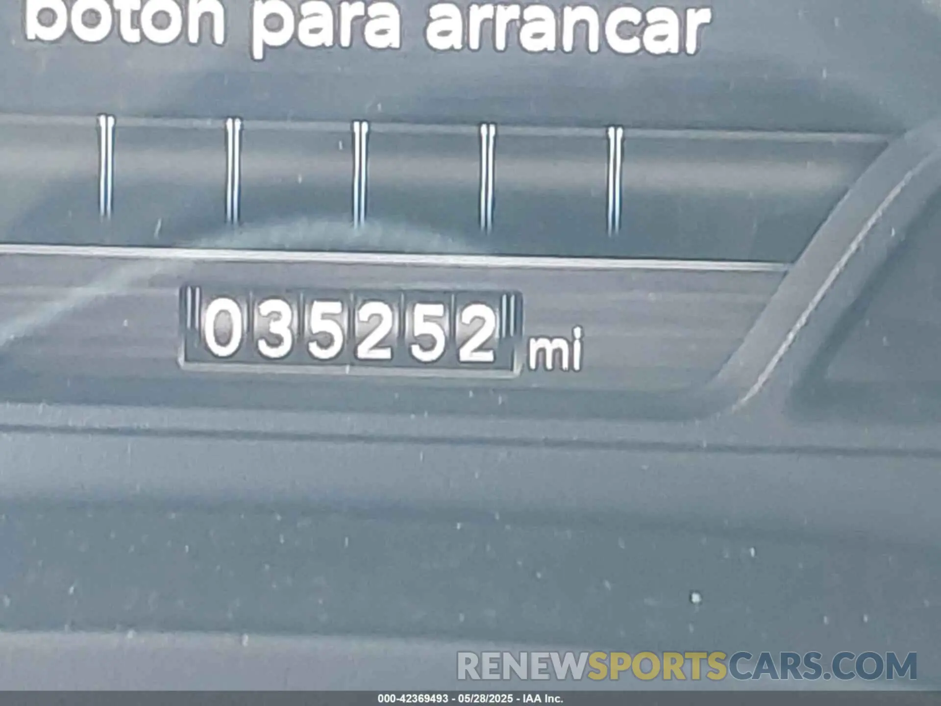 15 fotografías del automóvil dañado 1C6RREJT8MN811919 RAM 1500 2021