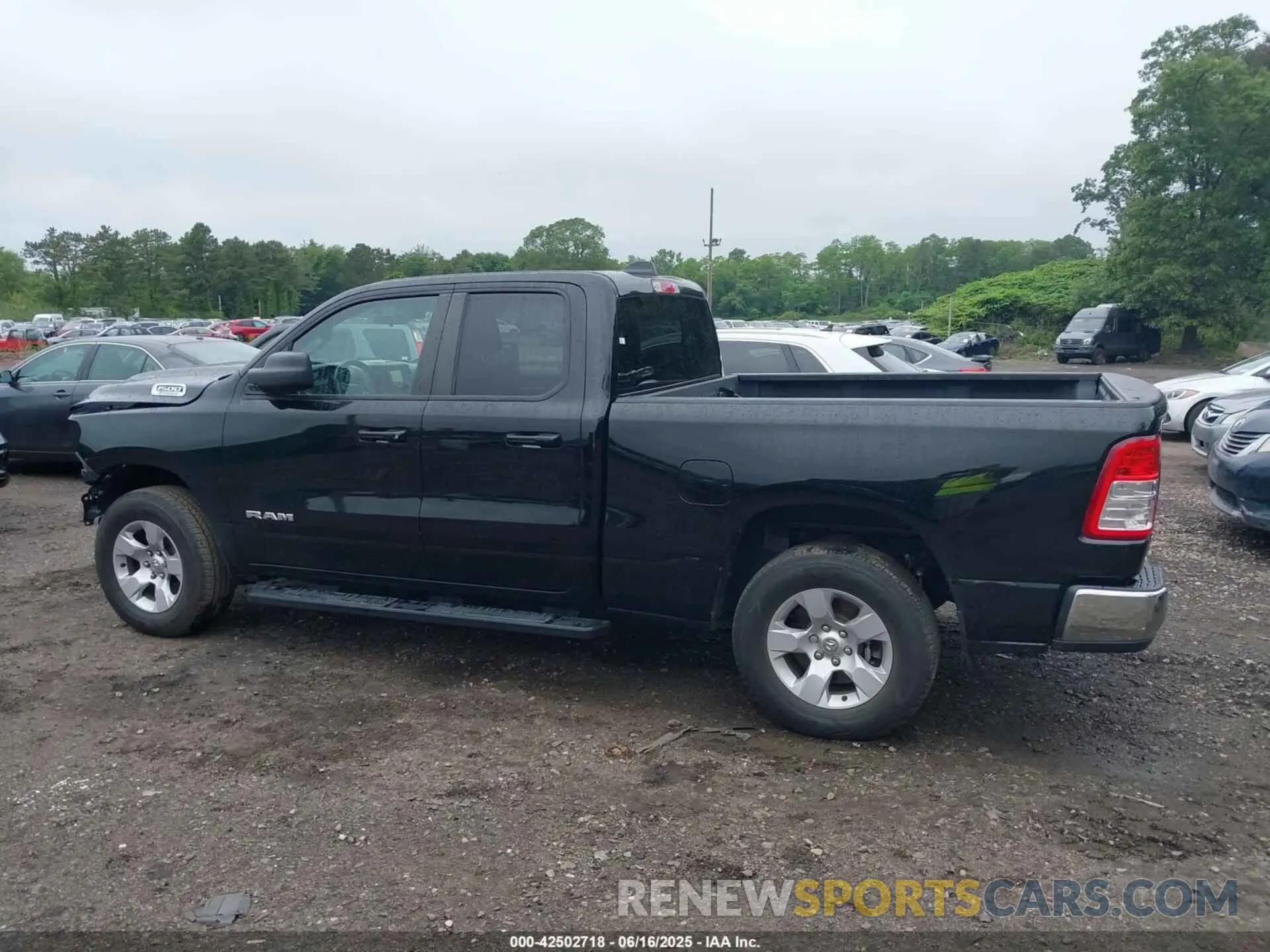 14 fotografías del automóvil dañado 1C6RRFBG8MN784325 RAM 1500 2021