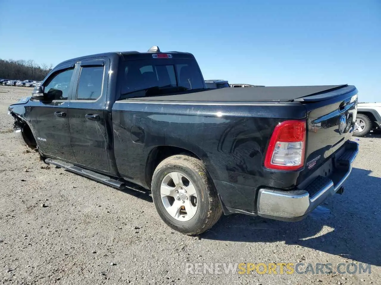 2 fotografías del automóvil dañado 1C6RRFBG9MN553336 RAM 1500 2021