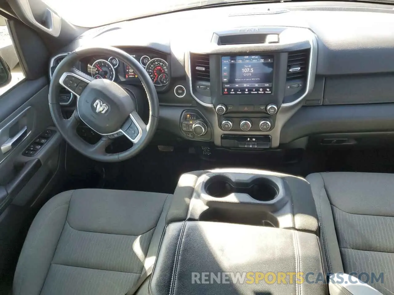 8 fotografías del automóvil dañado 1C6RRFBG9MN553336 RAM 1500 2021
