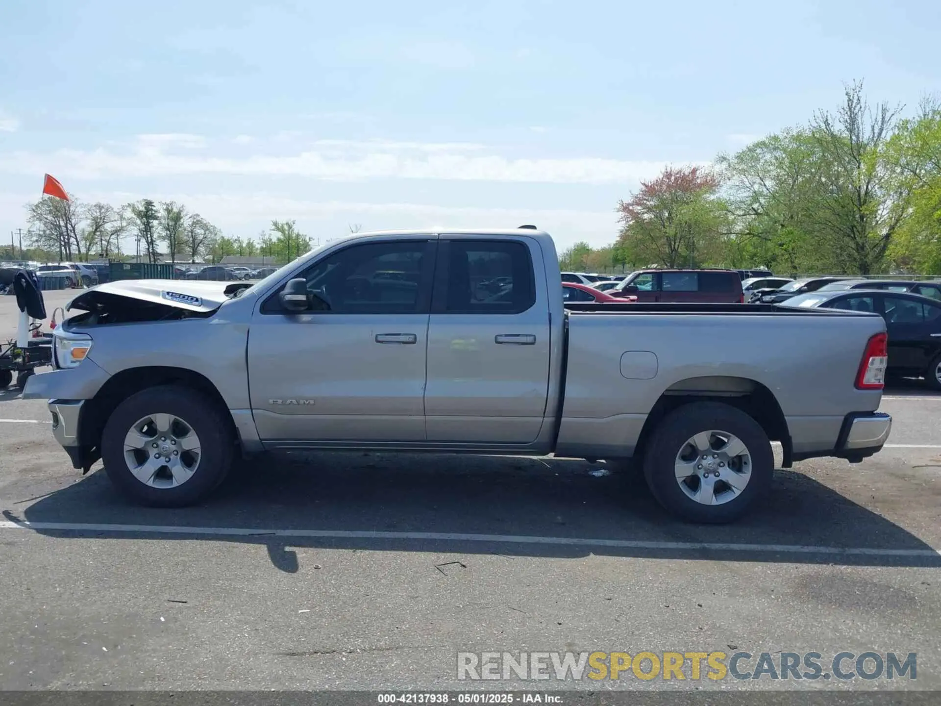 14 fotografías del automóvil dañado 1C6RRFBG9MN734212 RAM 1500 2021