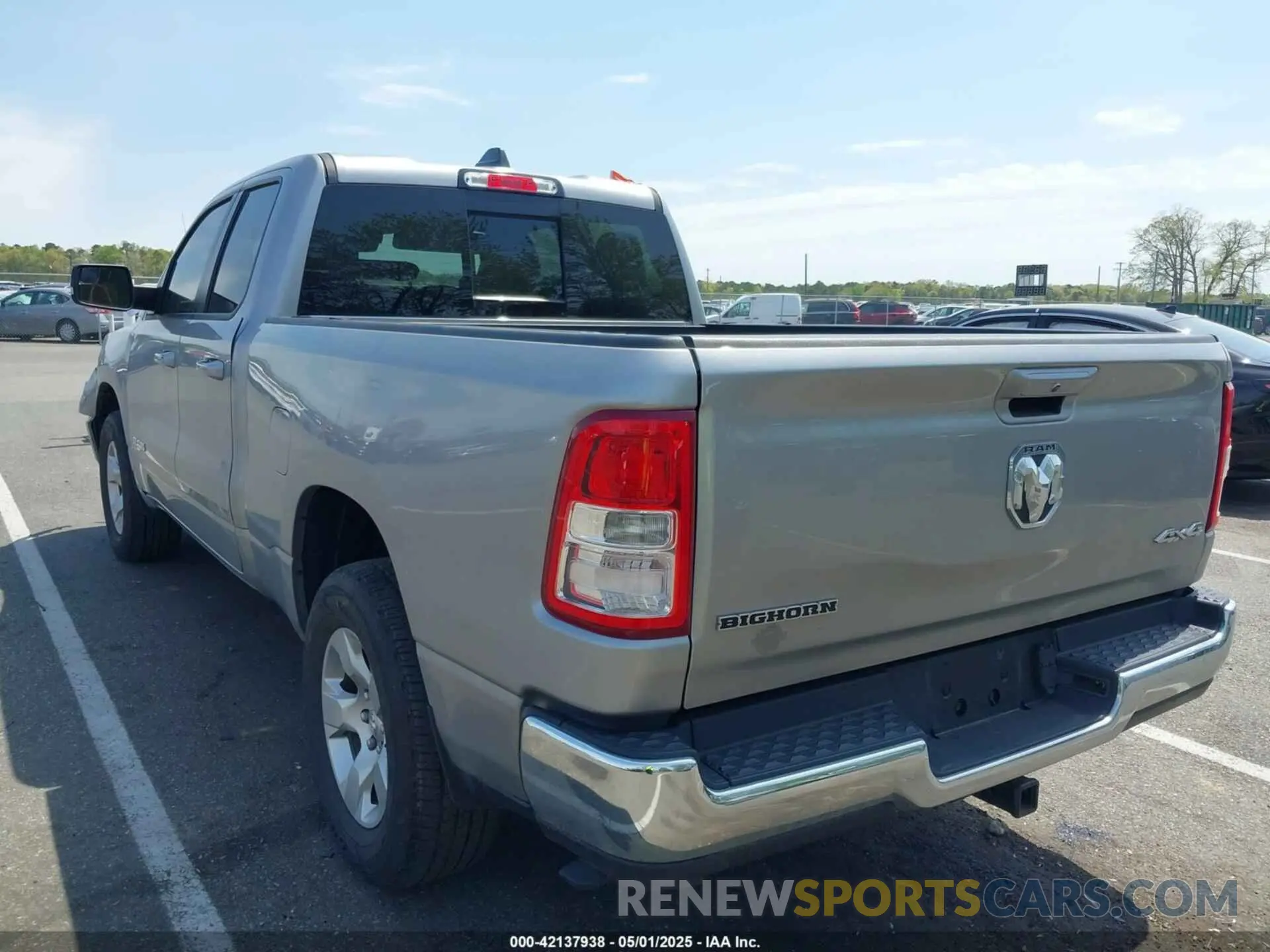 3 fotografías del automóvil dañado 1C6RRFBG9MN734212 RAM 1500 2021