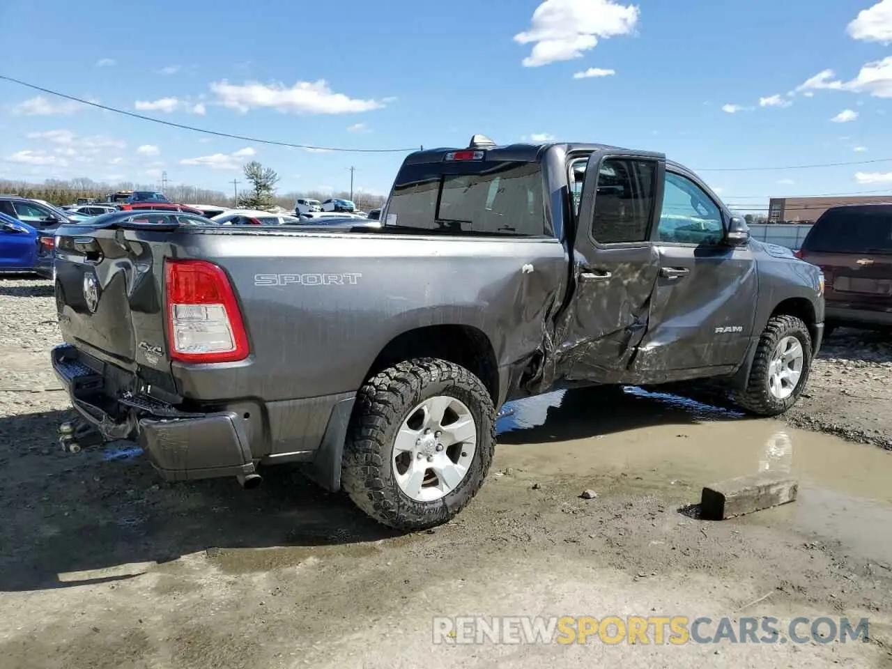 3 fotografías del automóvil dañado 1C6RRFBGXMN520698 RAM 1500 2021