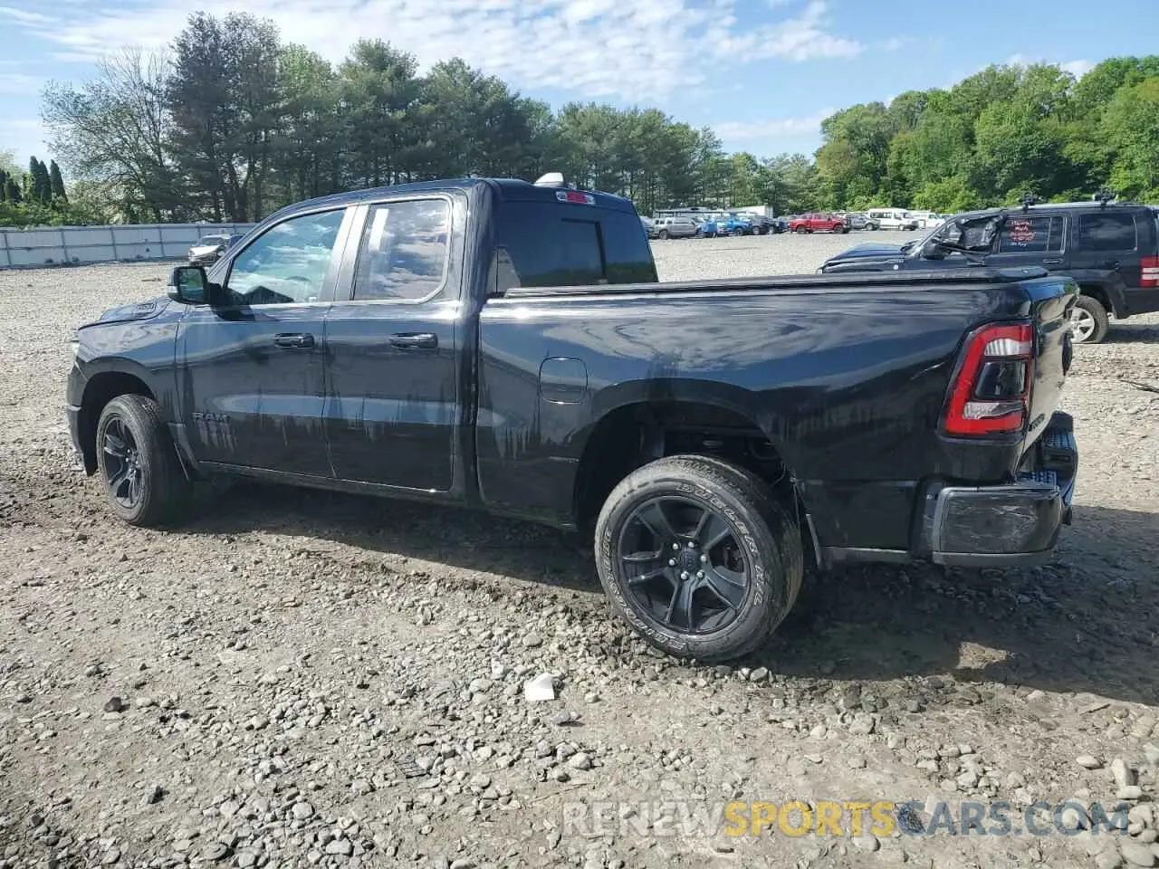 2 fotografías del automóvil dañado 1C6RRFBGXMN650738 RAM 1500 2021