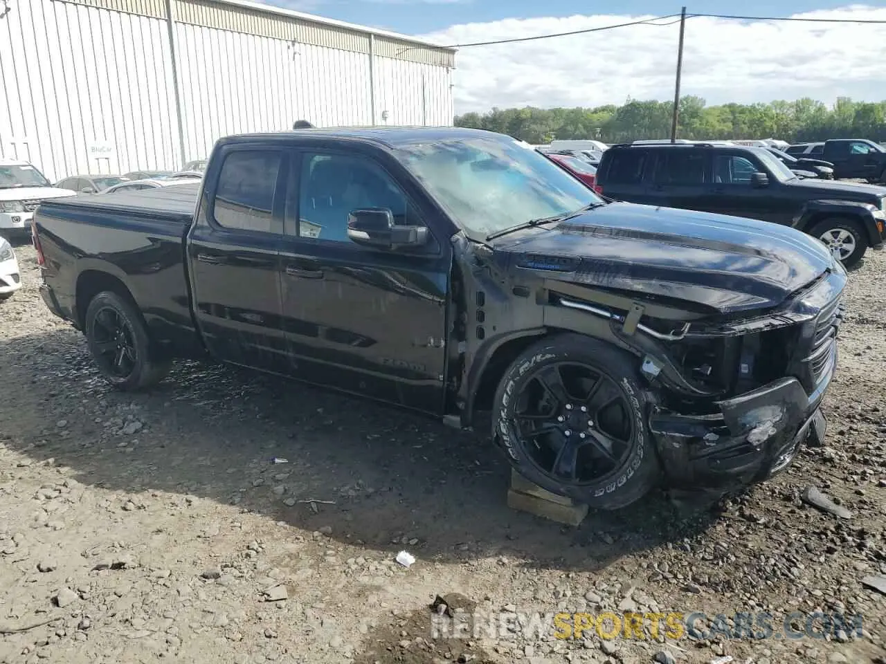 4 fotografías del automóvil dañado 1C6RRFBGXMN650738 RAM 1500 2021