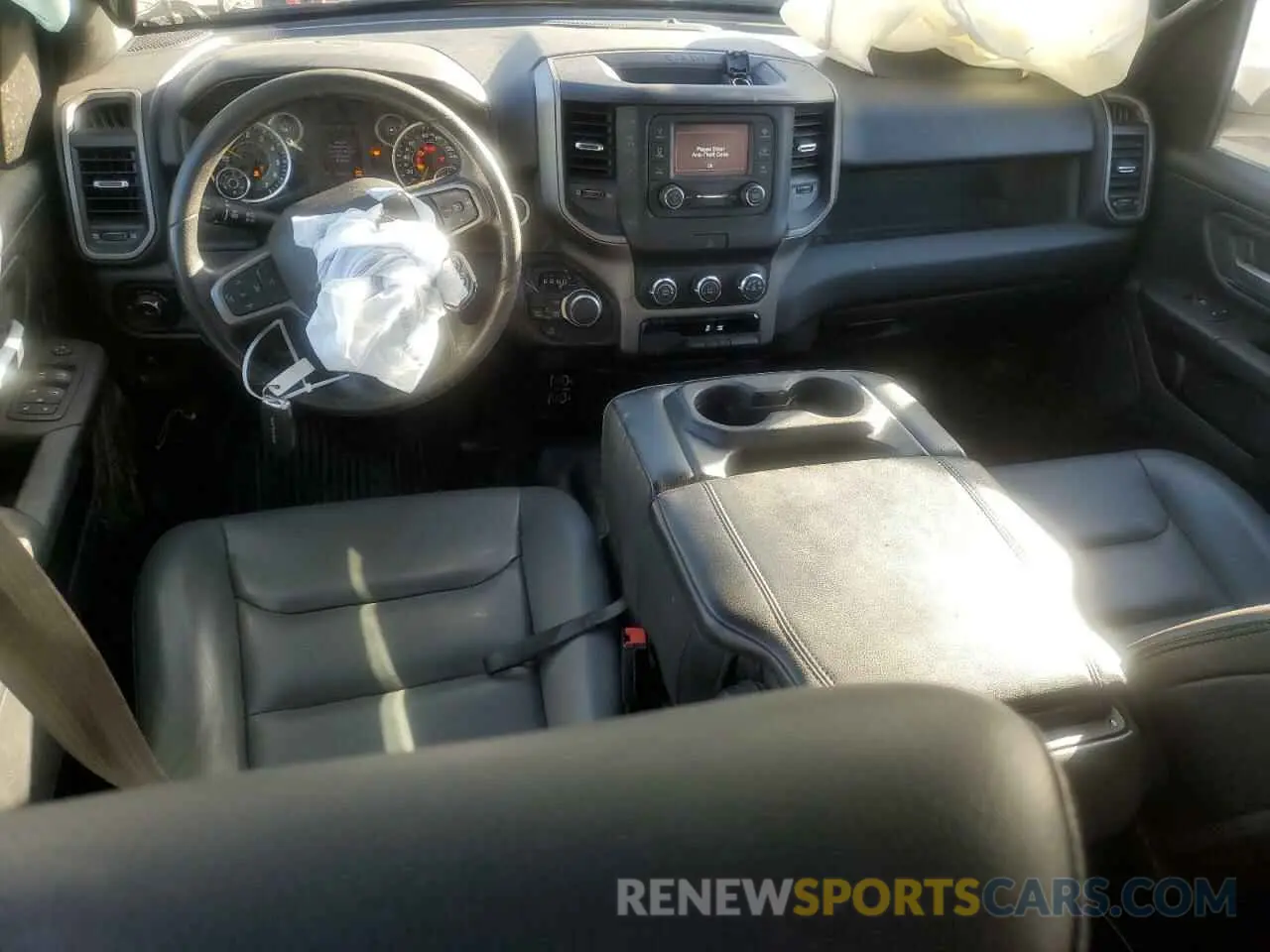 8 fotografías del automóvil dañado 1C6RRFCG6MN726793 RAM 1500 2021
