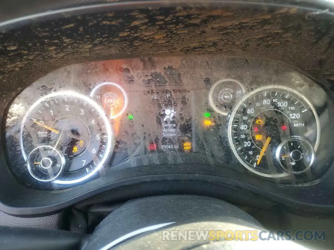 9 fotografías del automóvil dañado 1C6RRFCG6MN726793 RAM 1500 2021