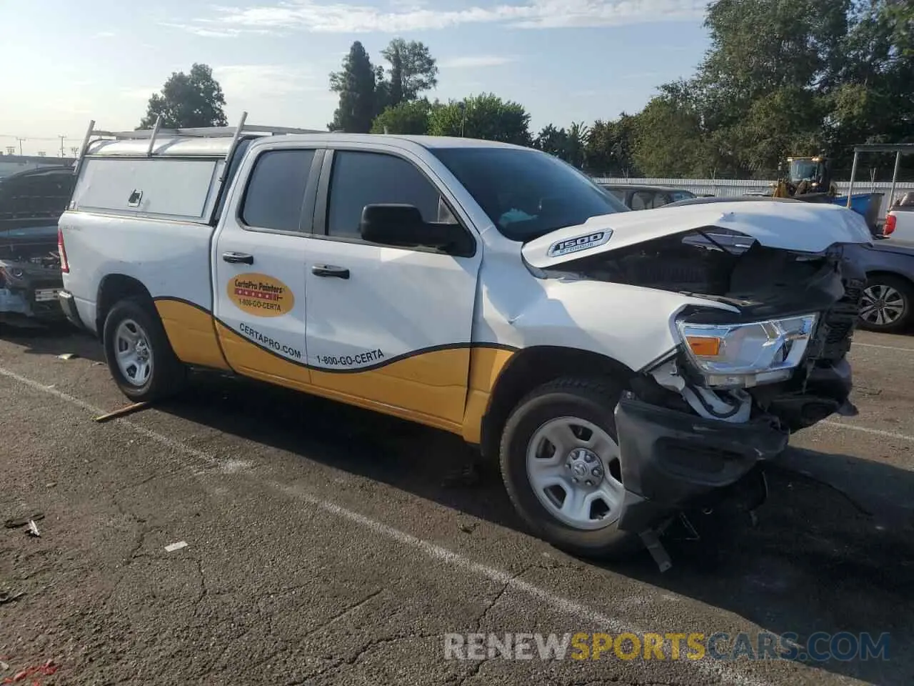 4 fotografías del automóvil dañado 1C6SRECG2MN609921 RAM 1500 2021