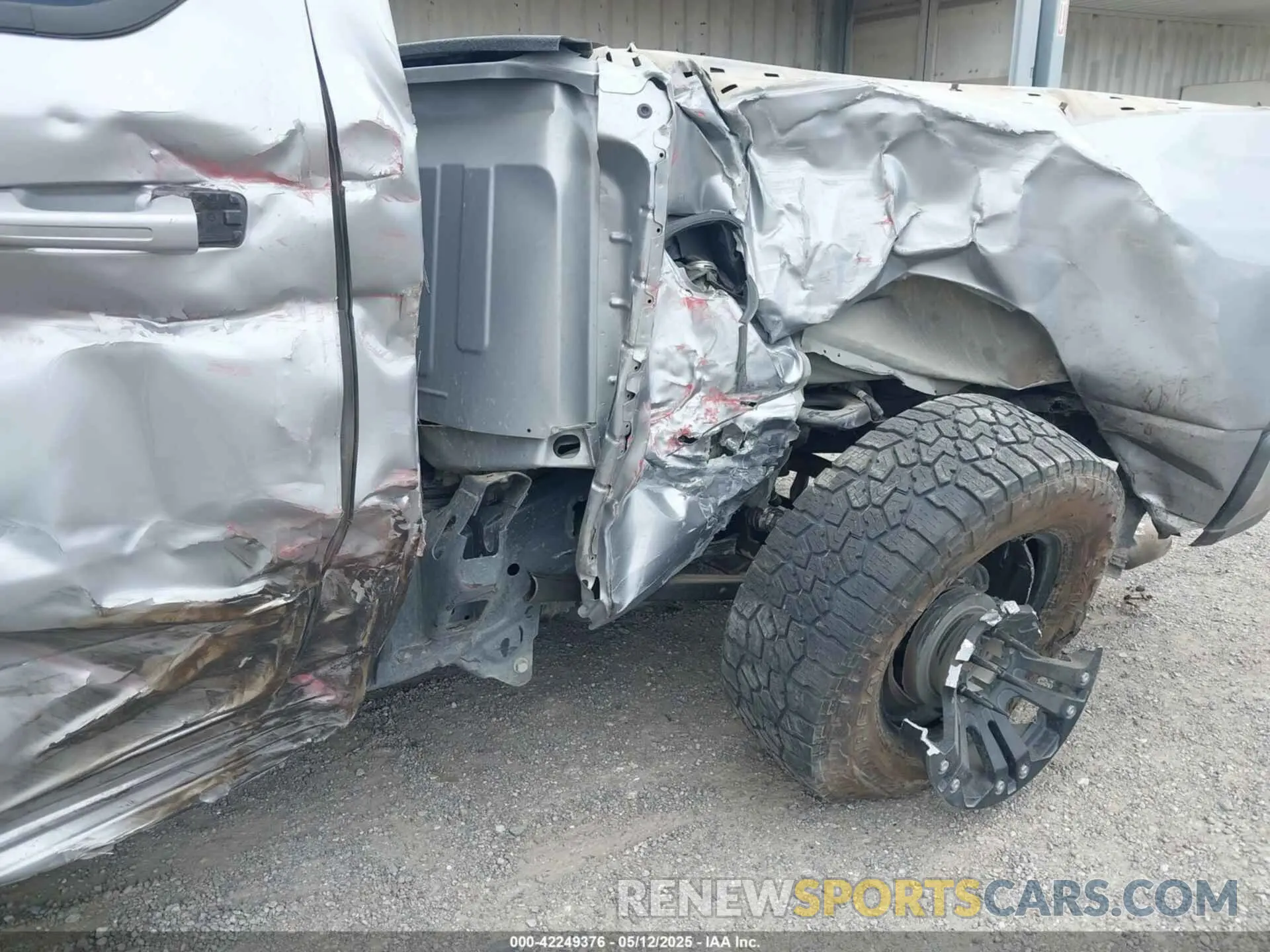 6 fotografías del automóvil dañado 1C6SRFBT1MN622633 RAM 1500 2021