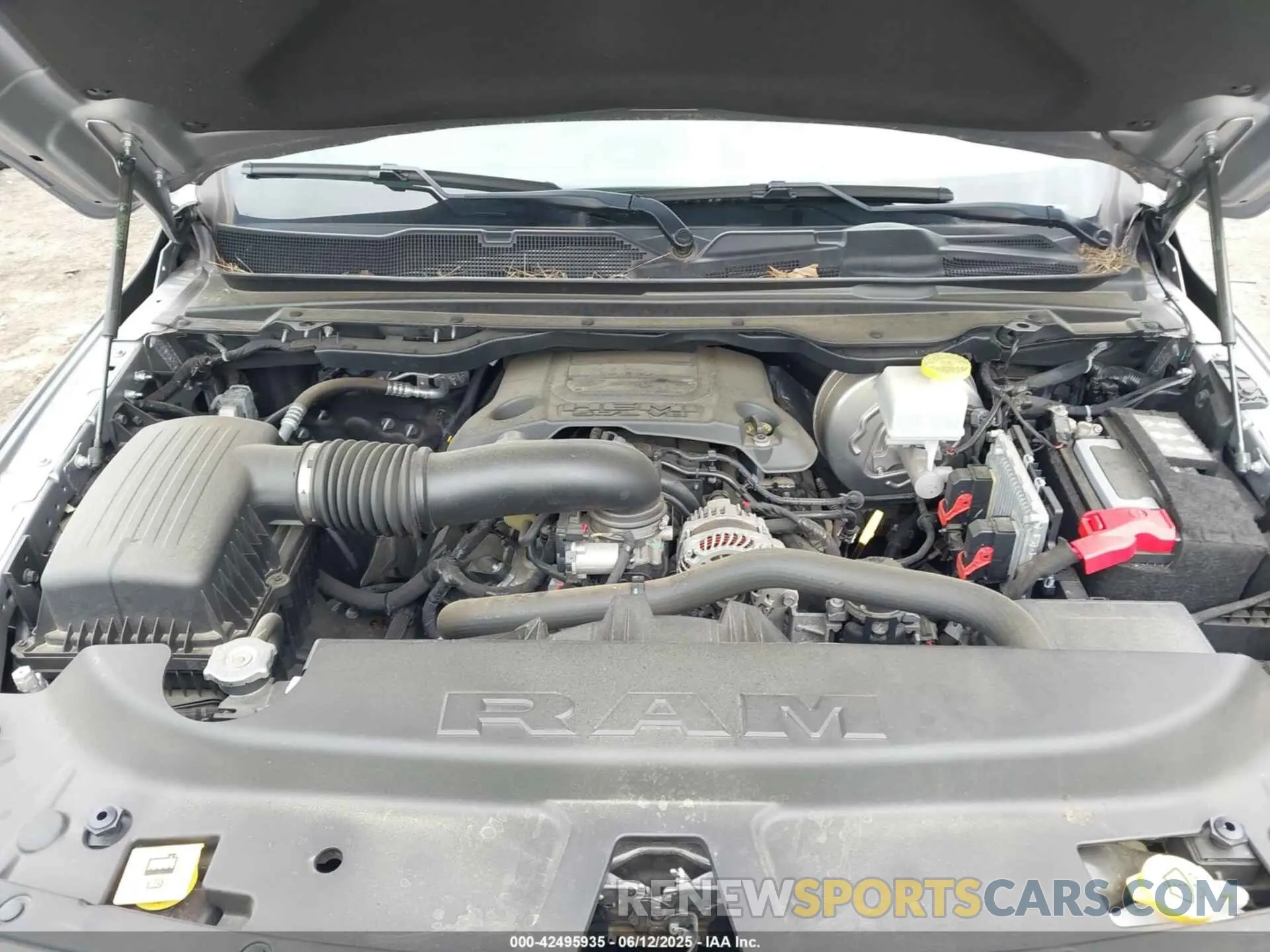 10 fotografías del automóvil dañado 1C6SRFBT1MN727401 RAM 1500 2021