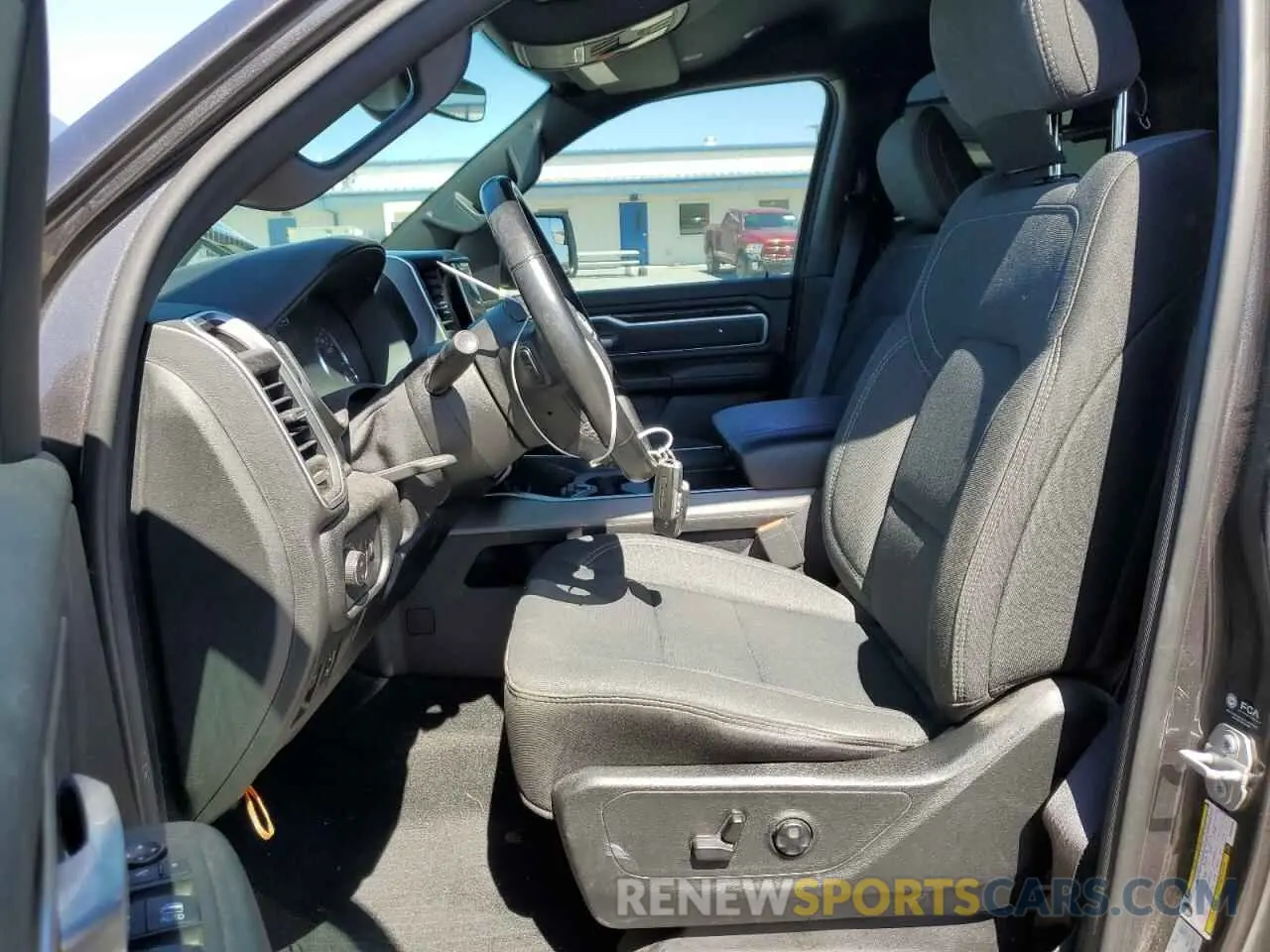 7 fotografías del automóvil dañado 1C6SRFBT8MN586455 RAM 1500 2021