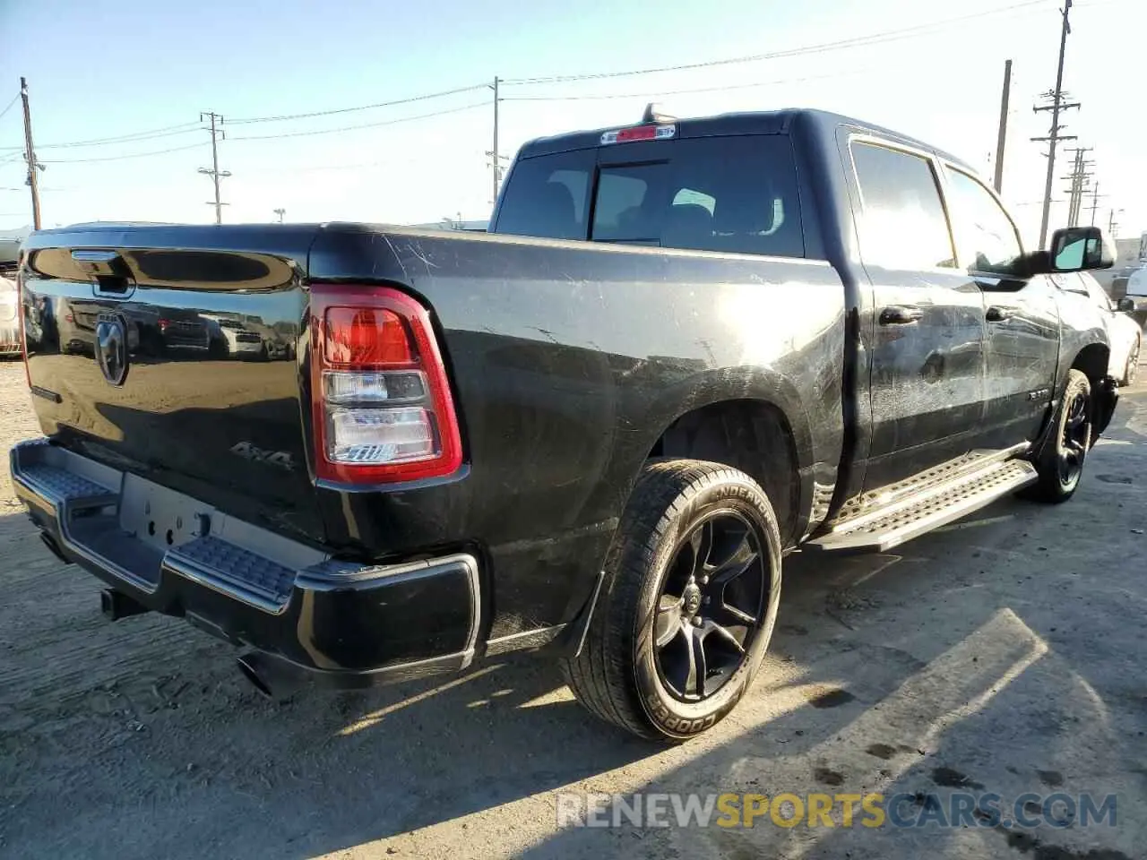 3 fotografías del automóvil dañado 1C6SRFFMXMN725956 RAM 1500 2021