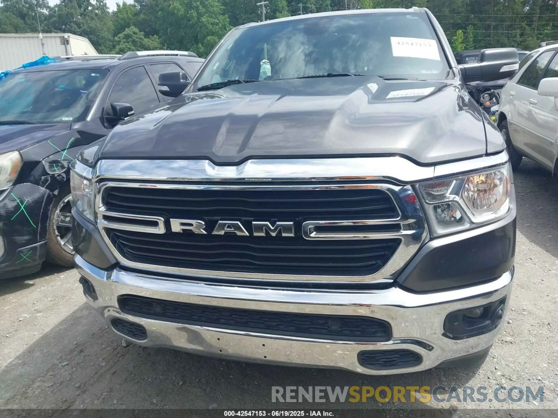 12 fotografías del automóvil dañado 1C6SRFFT1MN632606 RAM 1500 2021