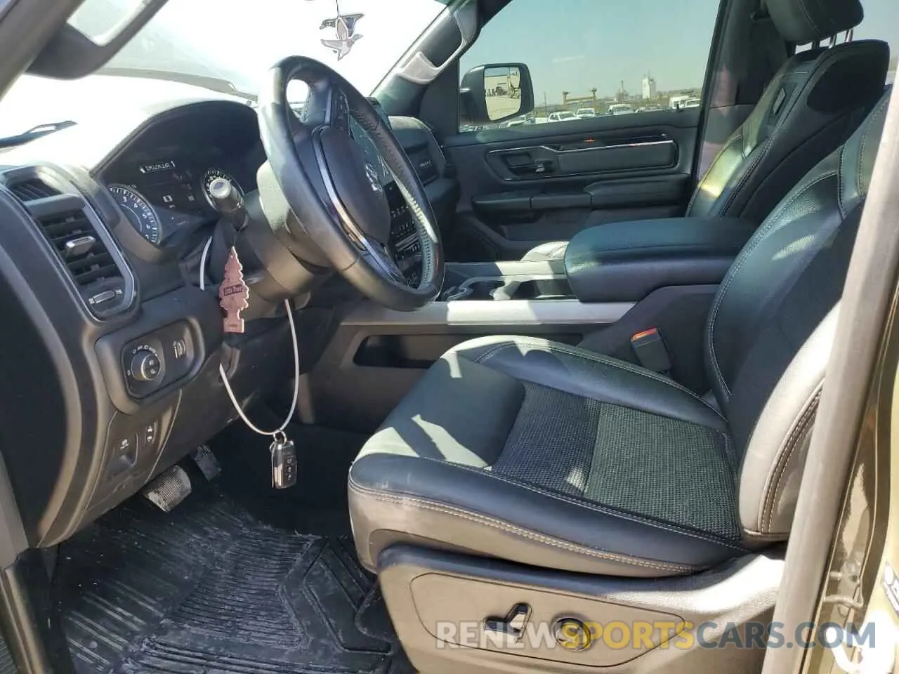 7 fotografías del automóvil dañado 1C6SRFFT3MN669527 RAM 1500 2021