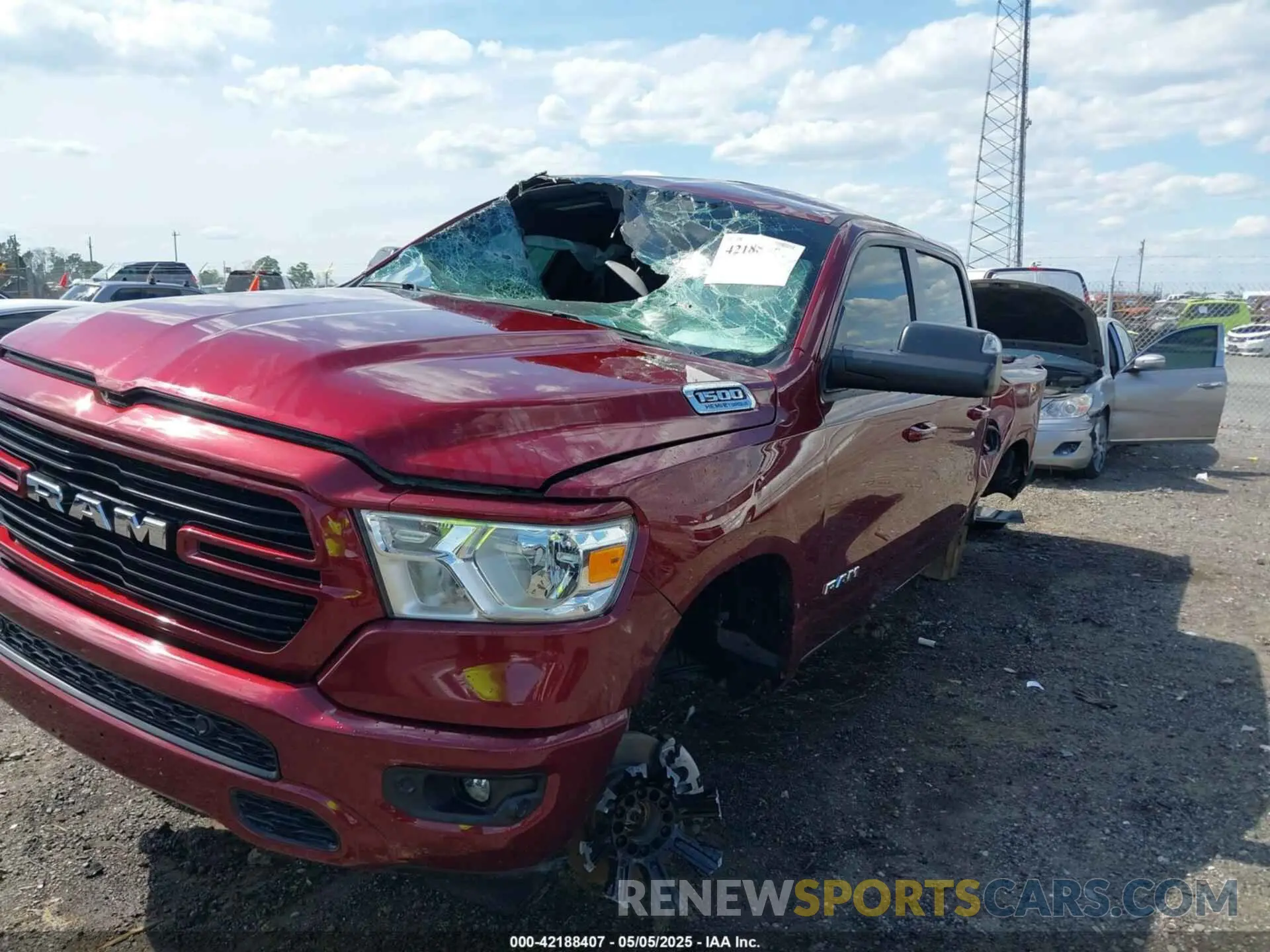6 fotografías del automóvil dañado 1C6SRFFT4MN808354 RAM 1500 2021
