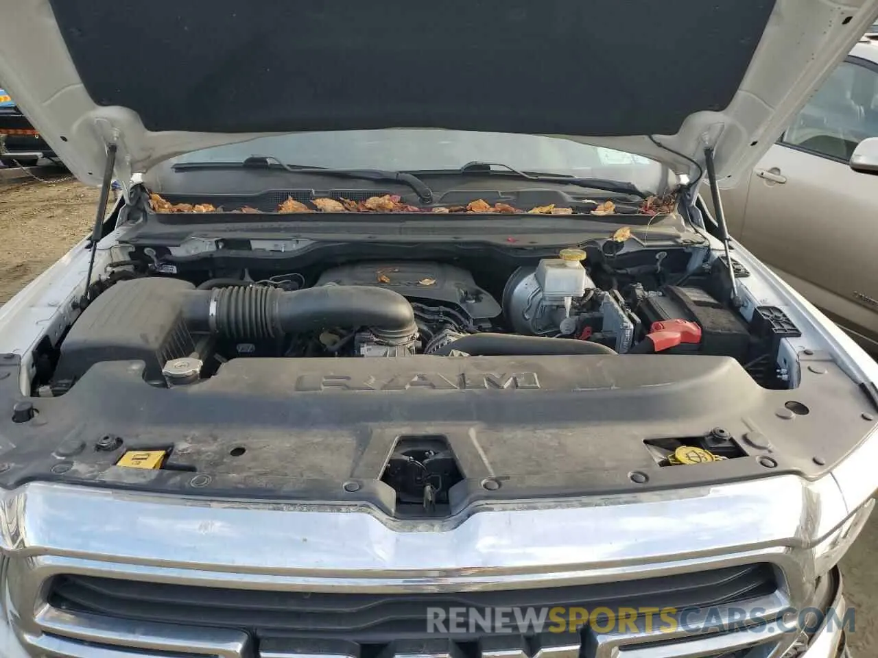 11 fotografías del automóvil dañado 1C6SRFFT5MN566755 RAM 1500 2021