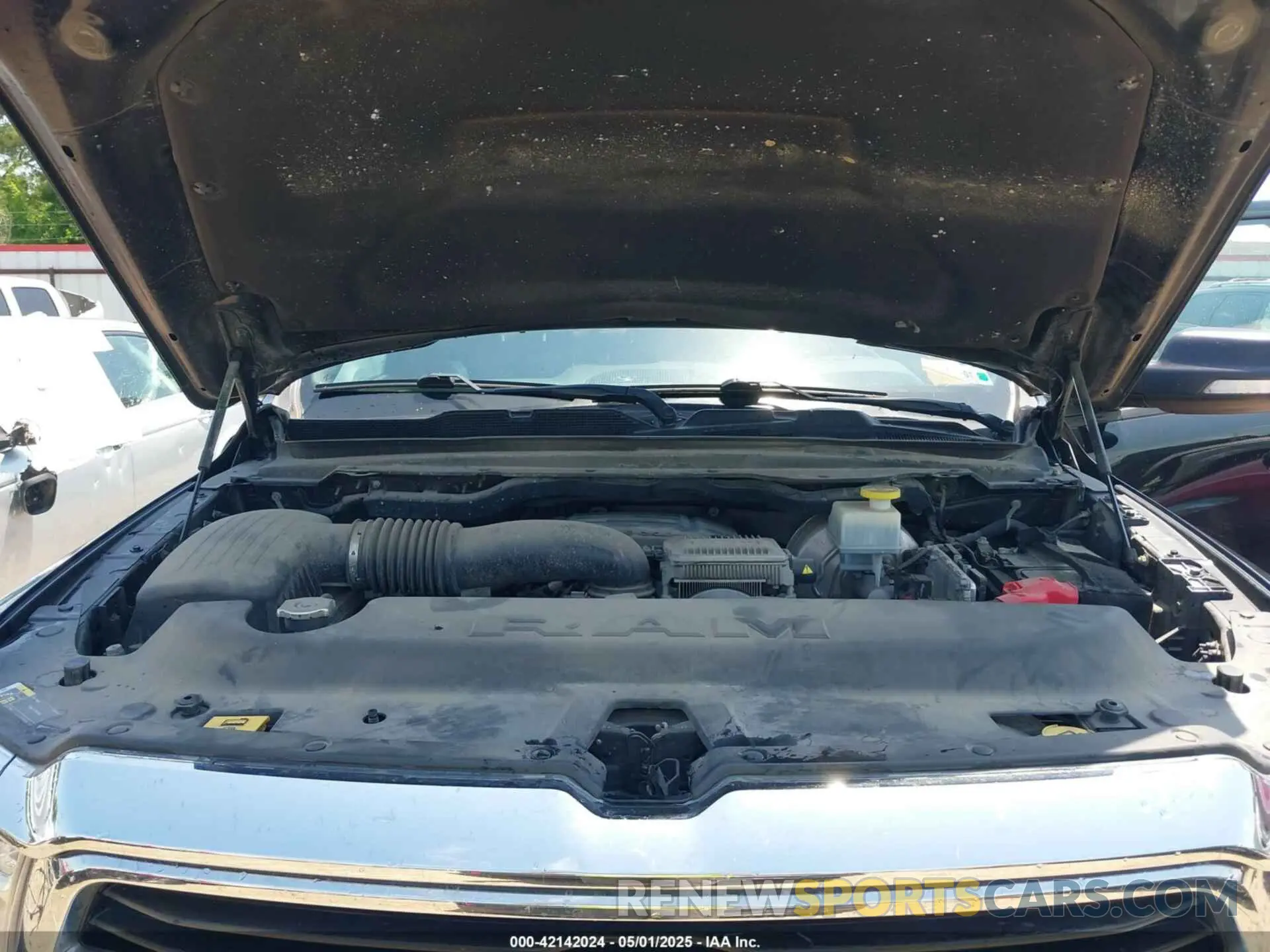 10 fotografías del automóvil dañado 1C6SRFFT6MN565064 RAM 1500 2021